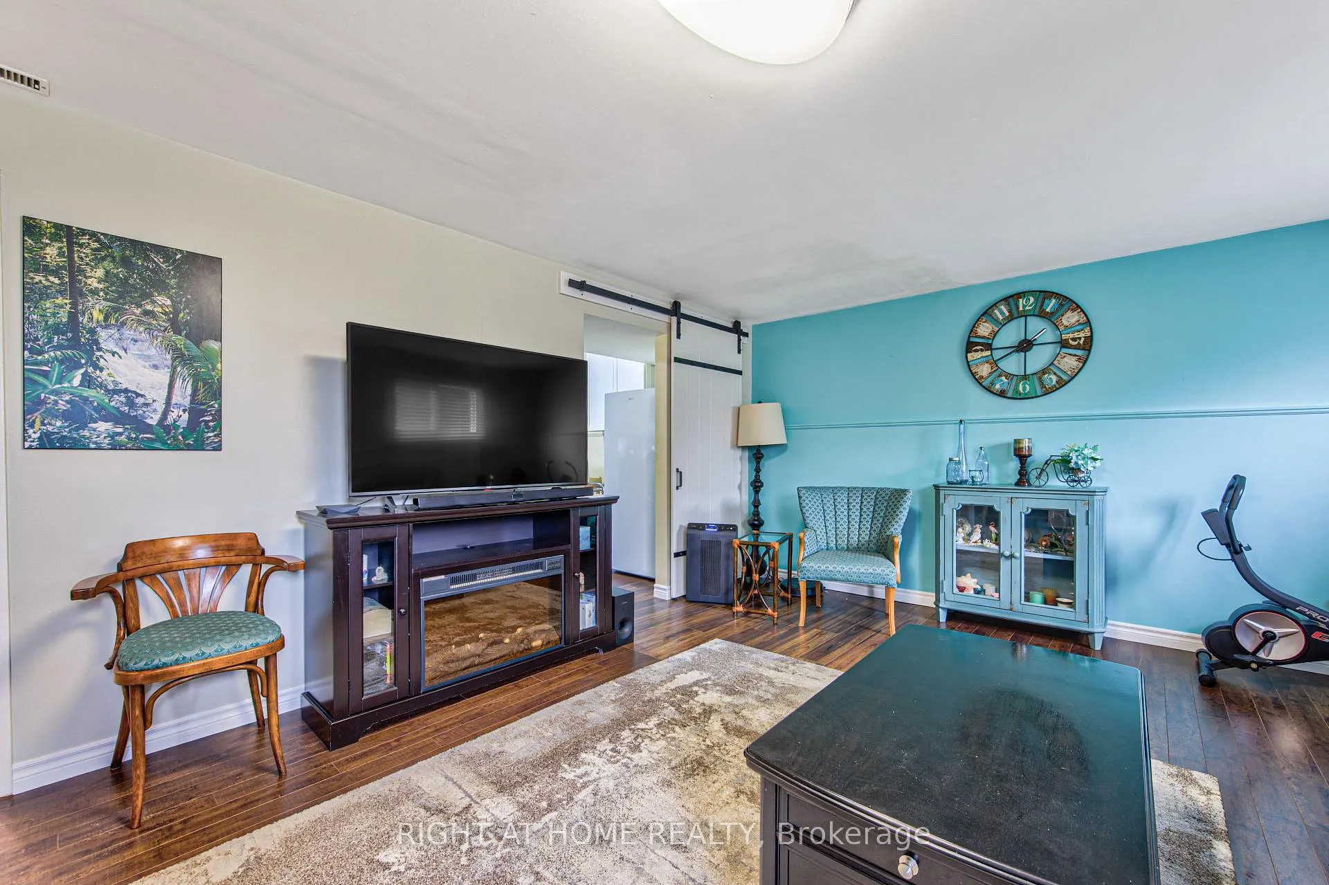 Photo 27 of 399 Grand River Boulevard, Kitchener, Grand River South — HOMEH