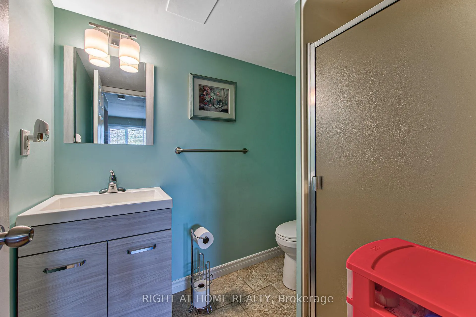 Photo 31 of 399 Grand River Boulevard, Kitchener, Grand River South — HOMEH
