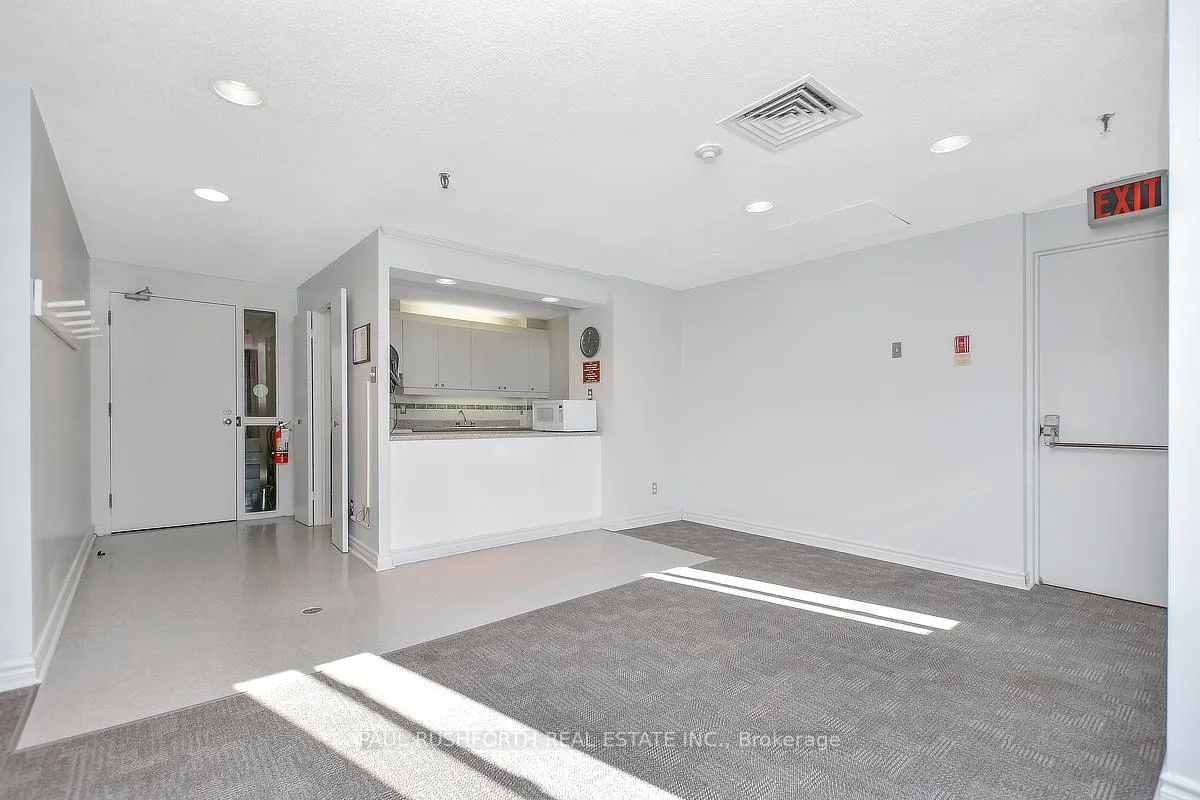Photo 24 of Unit 819, 1599 Lassiter Terrace, Ottawa, Beaconwood — HOMEH
