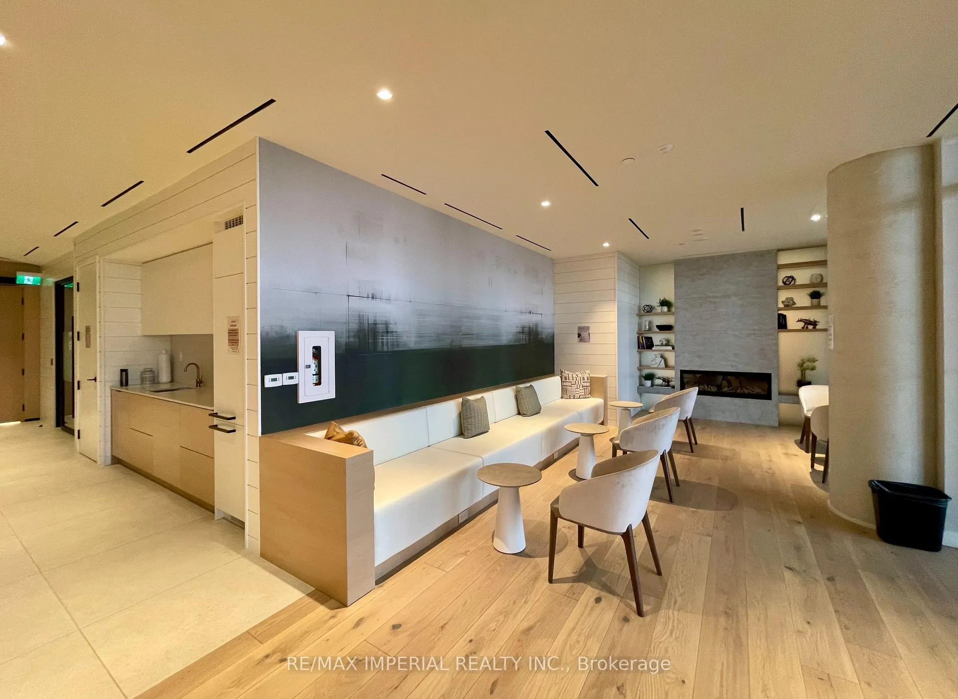 Photo 5 of Unit 3505, 5 Defries Street, Toronto, Regent Park — HOMEH