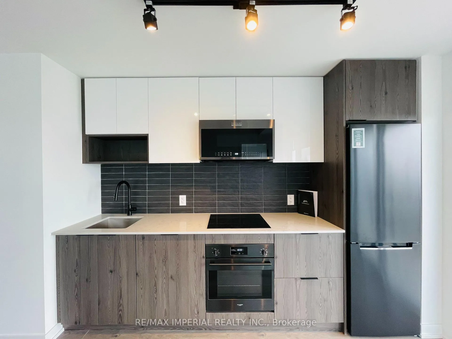 Photo 13 of Unit 3505, 5 Defries Street, Toronto, Regent Park — HOMEH