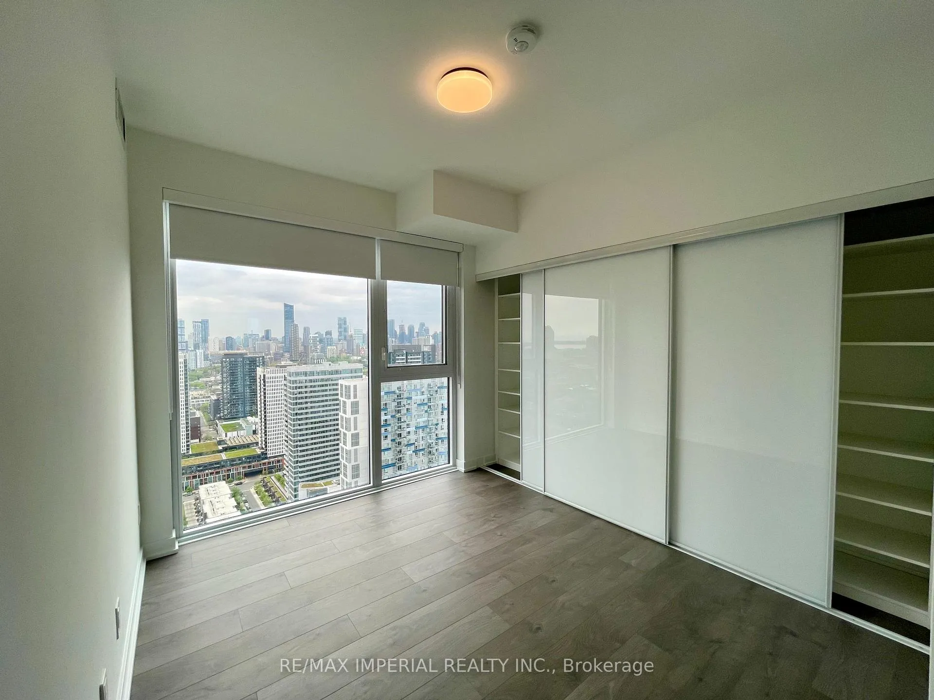 Photo 15 of Unit 3505, 5 Defries Street, Toronto, Regent Park — HOMEH