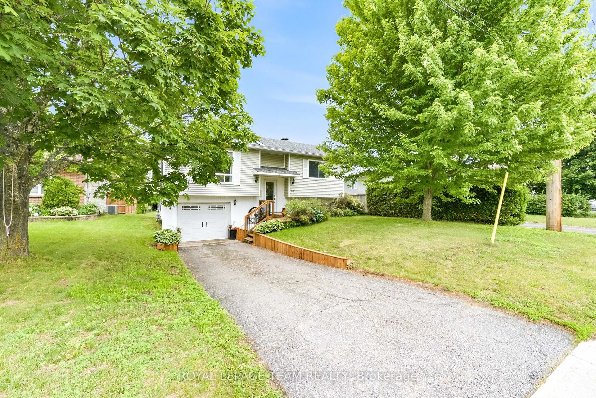 Photo 1 of 58 Seventh Avenue, Arnprior, Arnprior — HOMEH