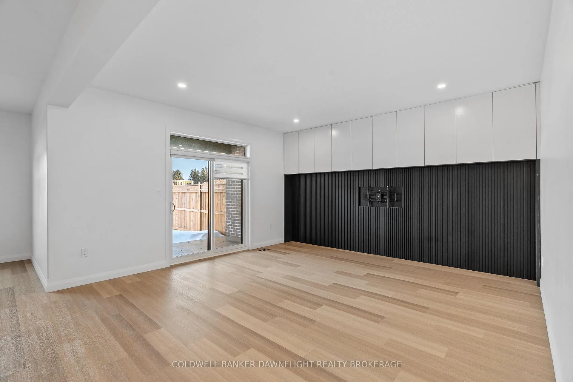 Photo 20 of 592 Albert Street, South Huron, Exeter — HOMEH