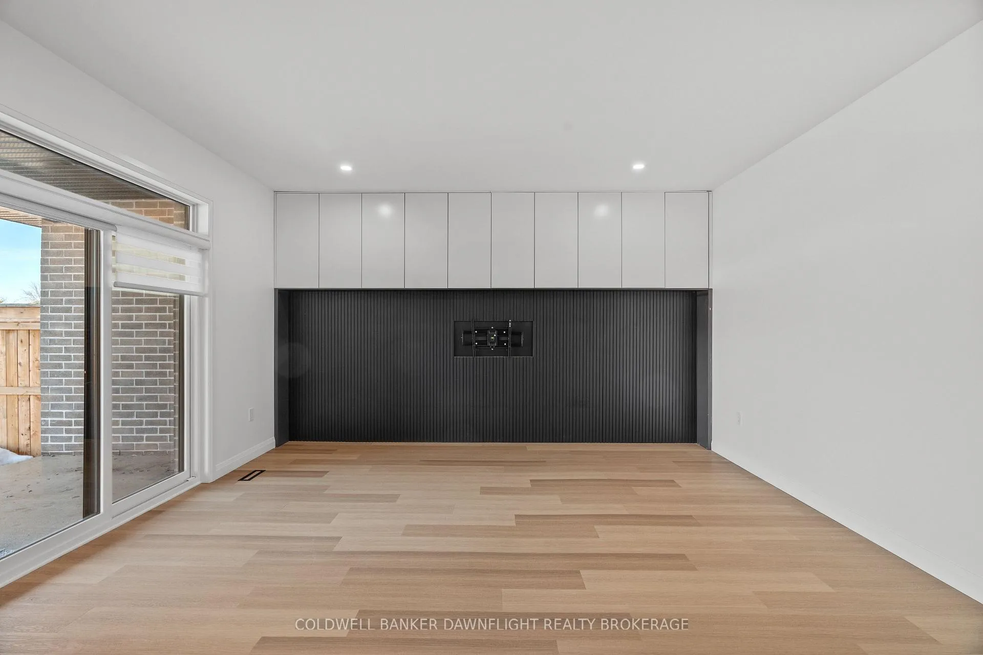 Photo 23 of 592 Albert Street, South Huron, Exeter — HOMEH
