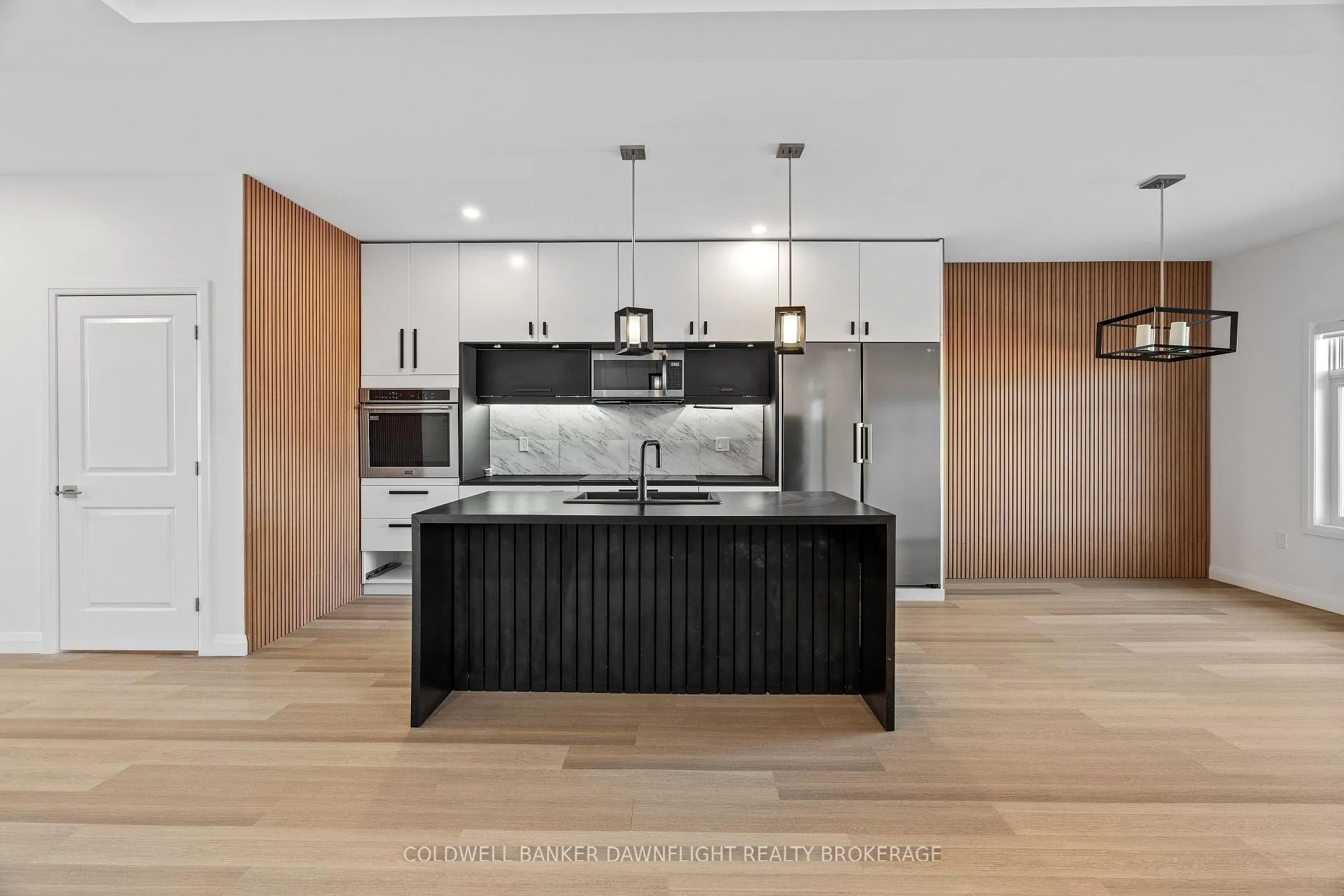 Photo 27 of 592 Albert Street, South Huron, Exeter — HOMEH