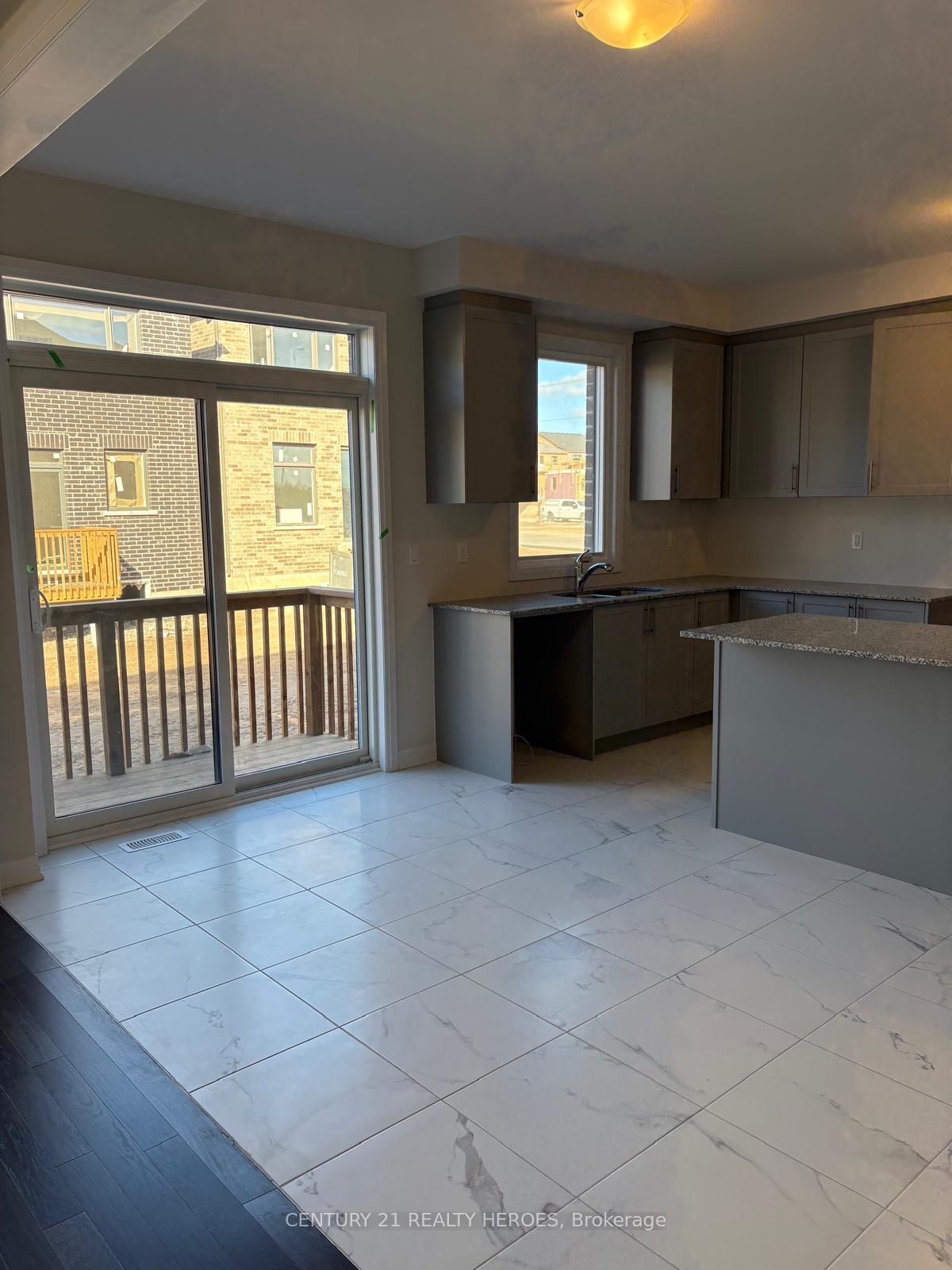 Photo 4 of 12 Gibson Drive, Erin — HOMEH