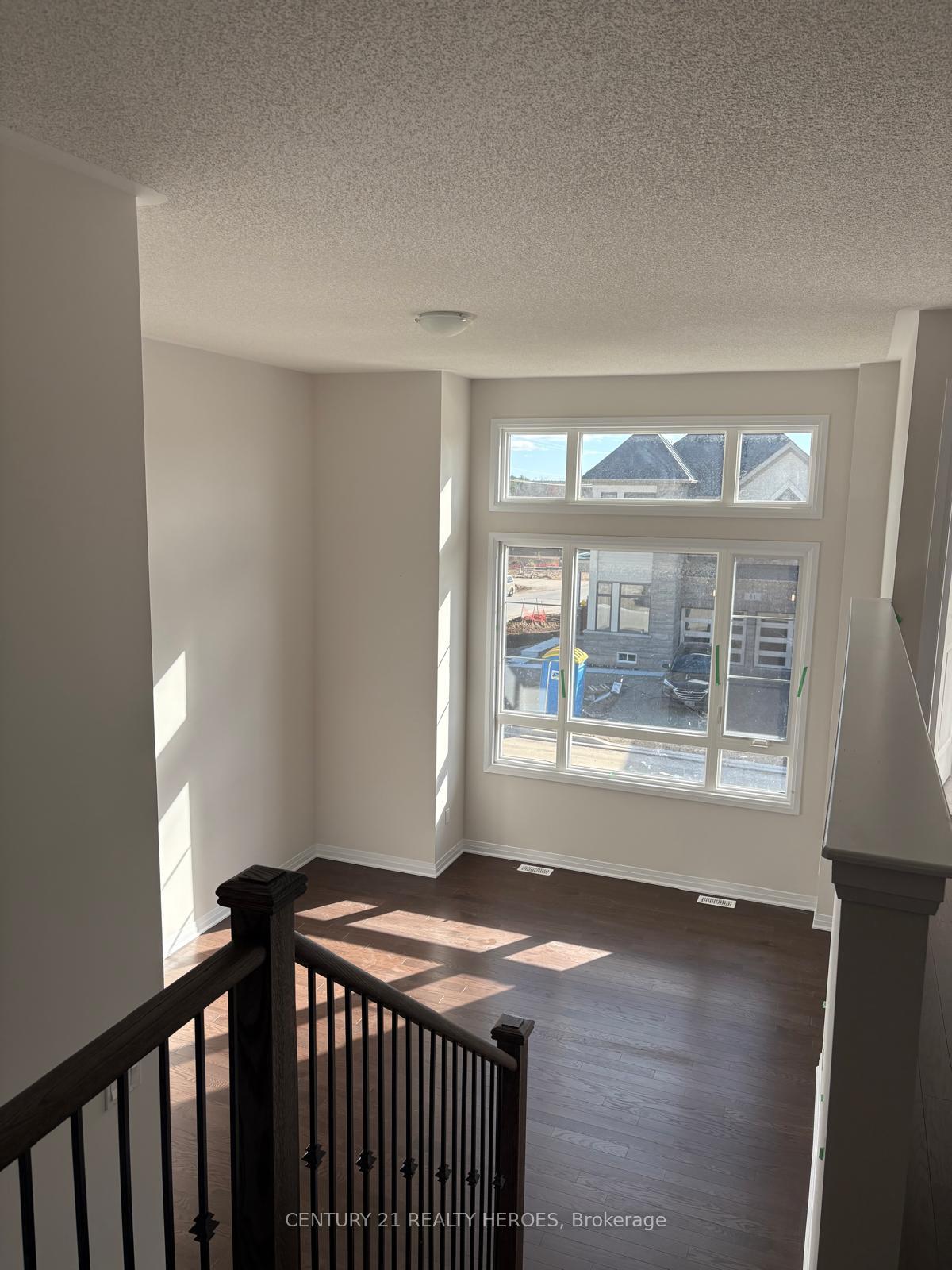 Photo 8 of 12 Gibson Drive, Erin — HOMEH