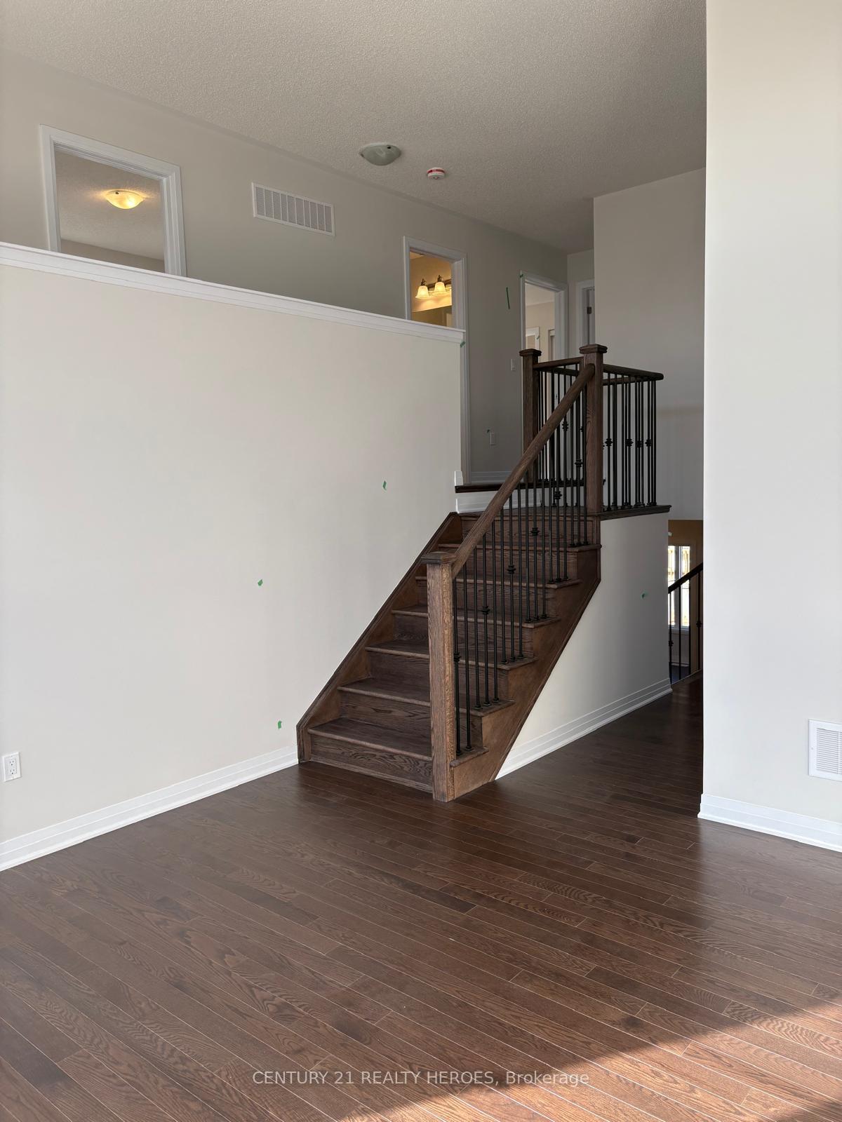 Photo 9 of 12 Gibson Drive, Erin — HOMEH