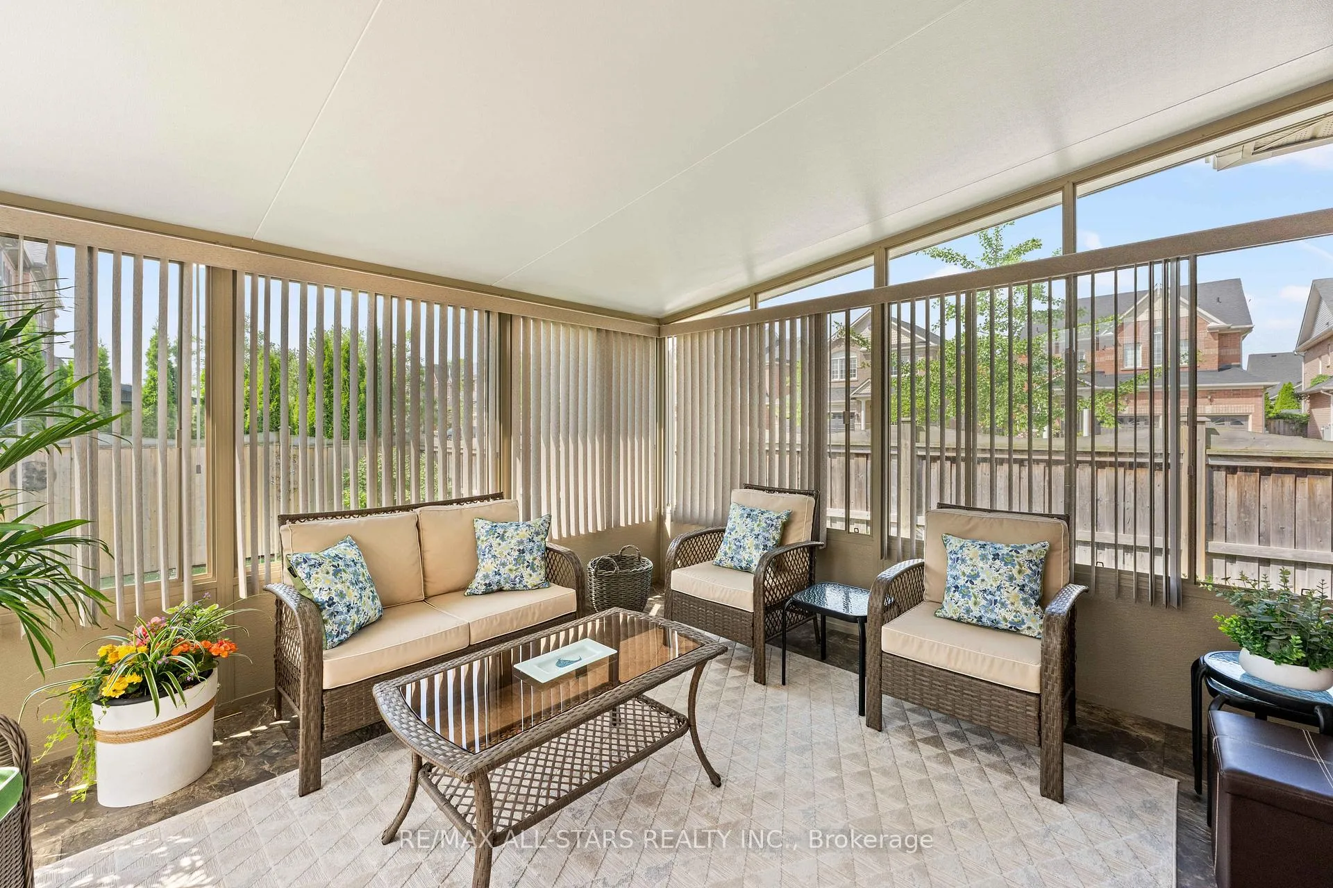 Photo 16 of 76 Chimney Hill Way, Scugog, Port Perry — HOMEH