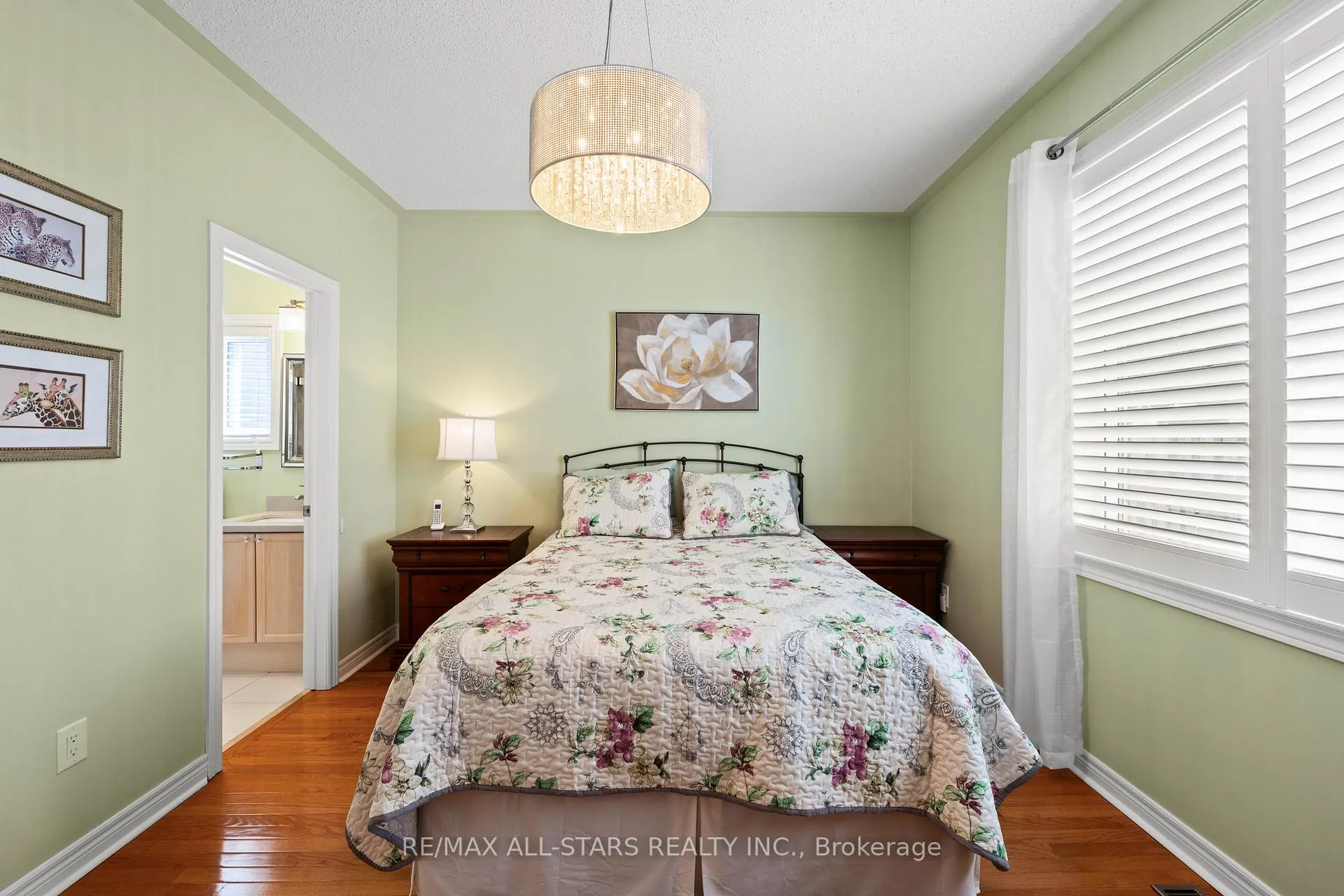 Photo 17 of 76 Chimney Hill Way, Scugog, Port Perry — HOMEH