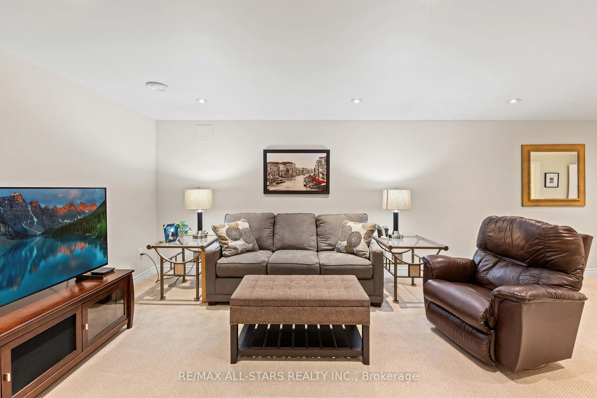 Photo 25 of 76 Chimney Hill Way, Scugog, Port Perry — HOMEH