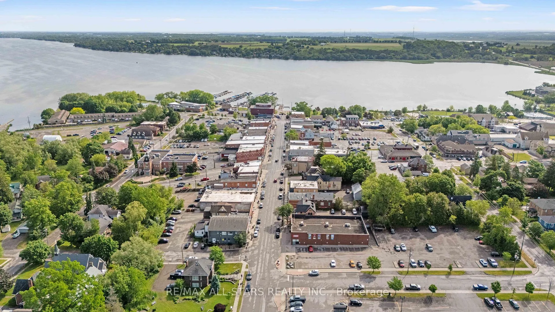 Photo 38 of 76 Chimney Hill Way, Scugog, Port Perry — HOMEH