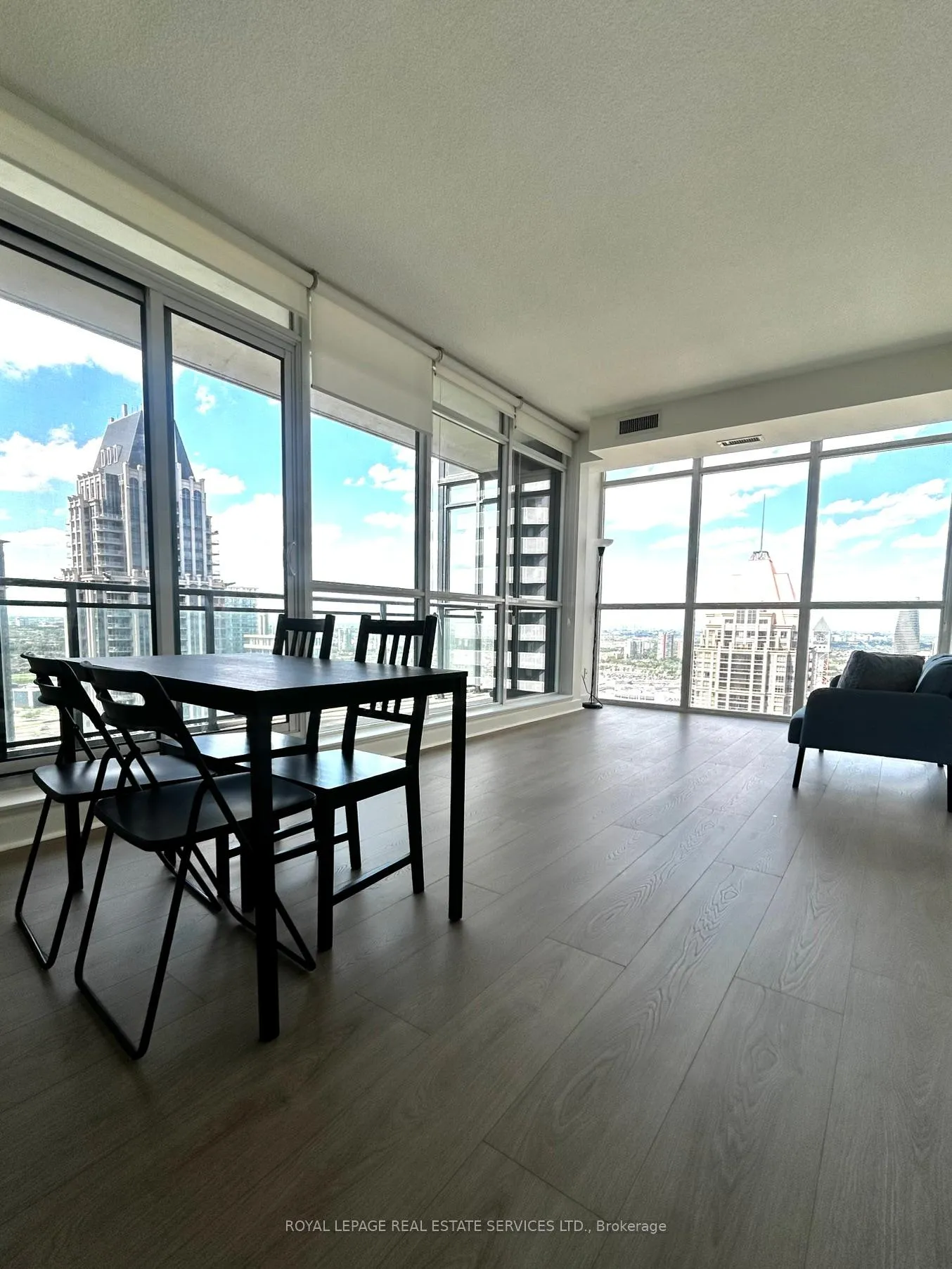Photo 12 of Unit 2909, 4070 Confederation Parkway, Mississauga, City Centre — HOMEH
