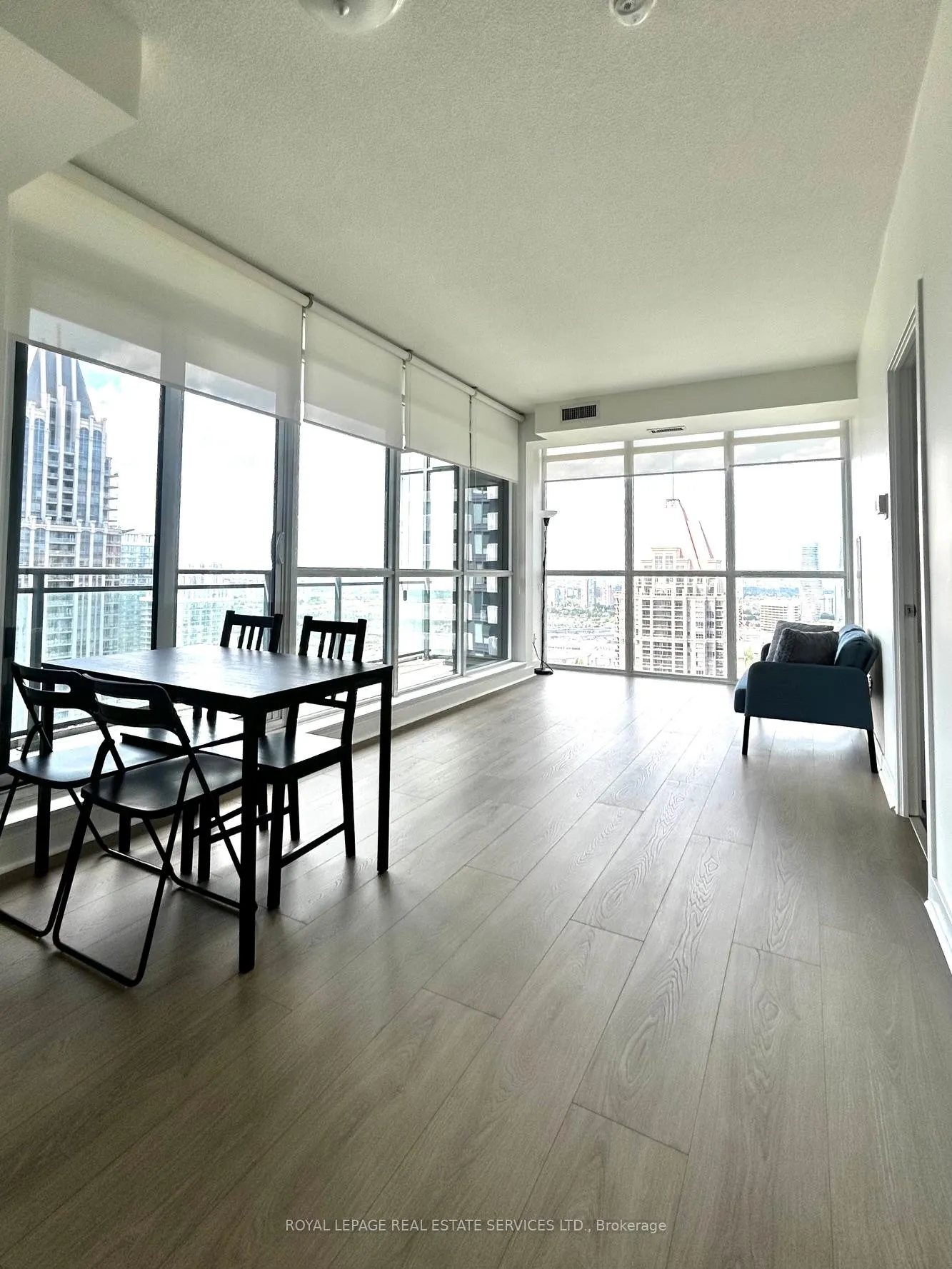 Photo 18 of Unit 2909, 4070 Confederation Parkway, Mississauga, City Centre — HOMEH