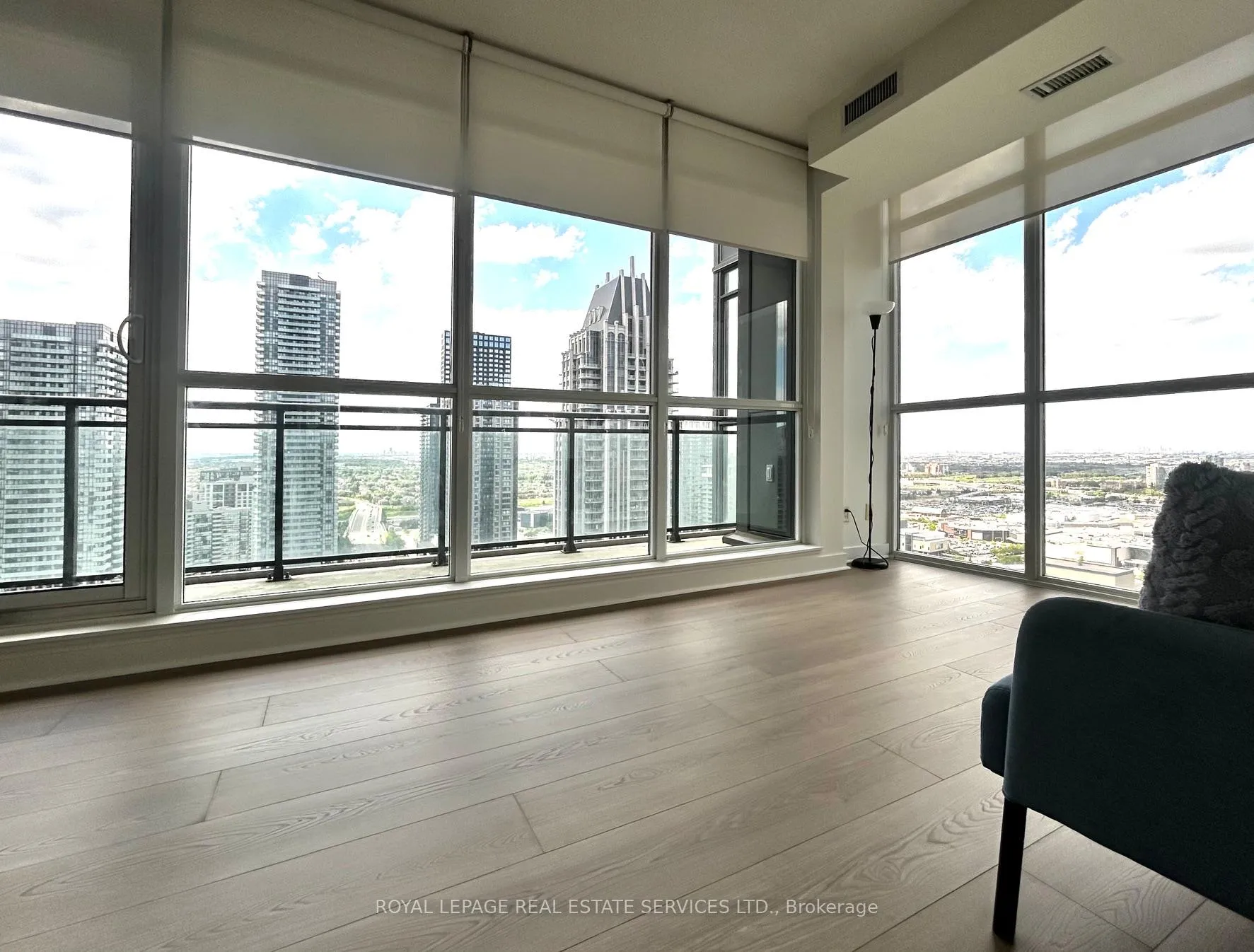 Photo 19 of Unit 2909, 4070 Confederation Parkway, Mississauga, City Centre — HOMEH