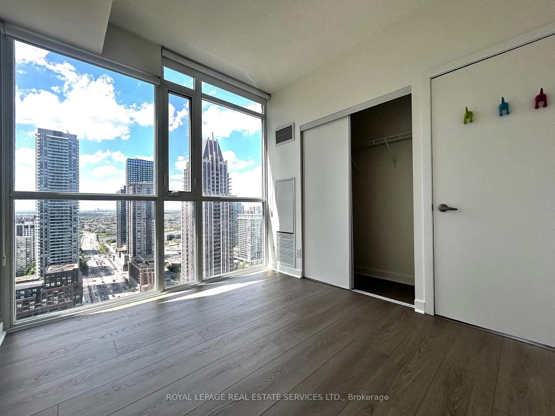 Photo 29 of Unit 2909, 4070 Confederation Parkway, Mississauga, City Centre — HOMEH