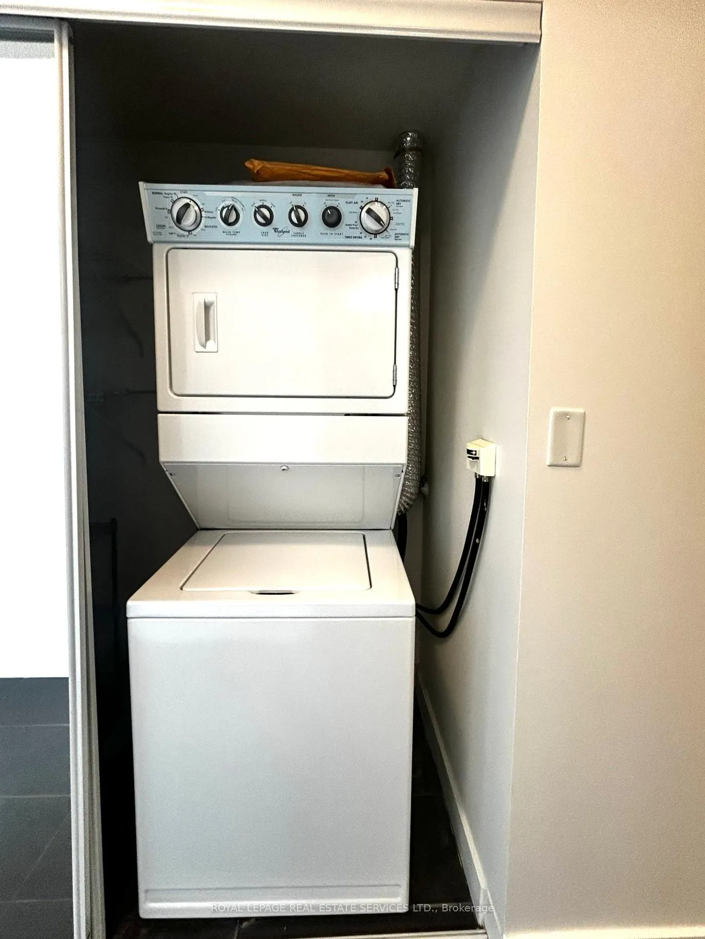 Photo 36 of Unit 2909, 4070 Confederation Parkway, Mississauga, City Centre — HOMEH