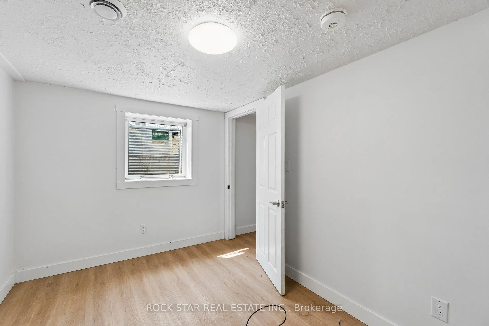 Photo 37 of 428 Thorold Road, Welland, West Welland — HOMEH