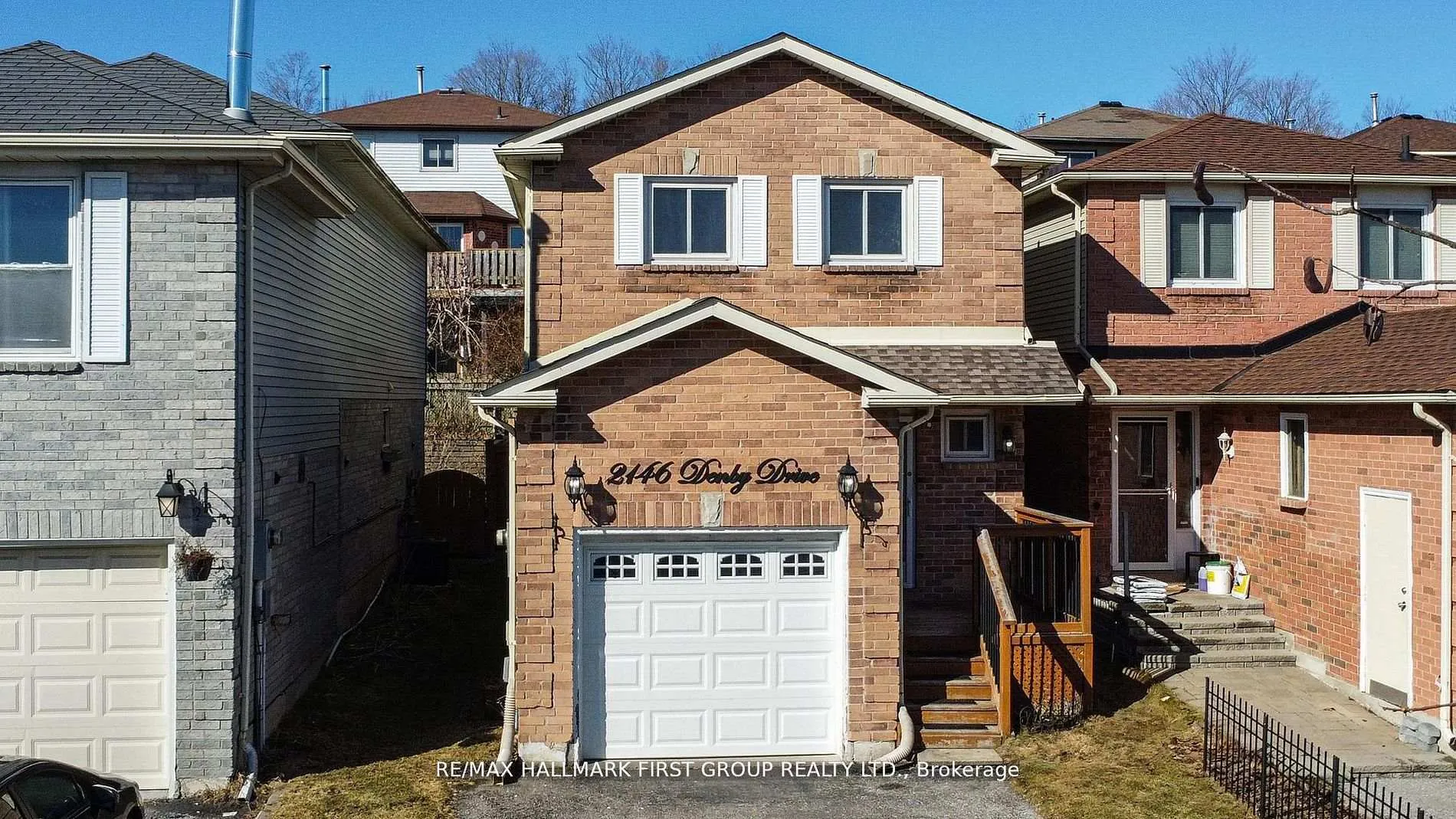 Photo 2 of 2146 Denby Drive, Pickering, Brock Ridge — HOMEH