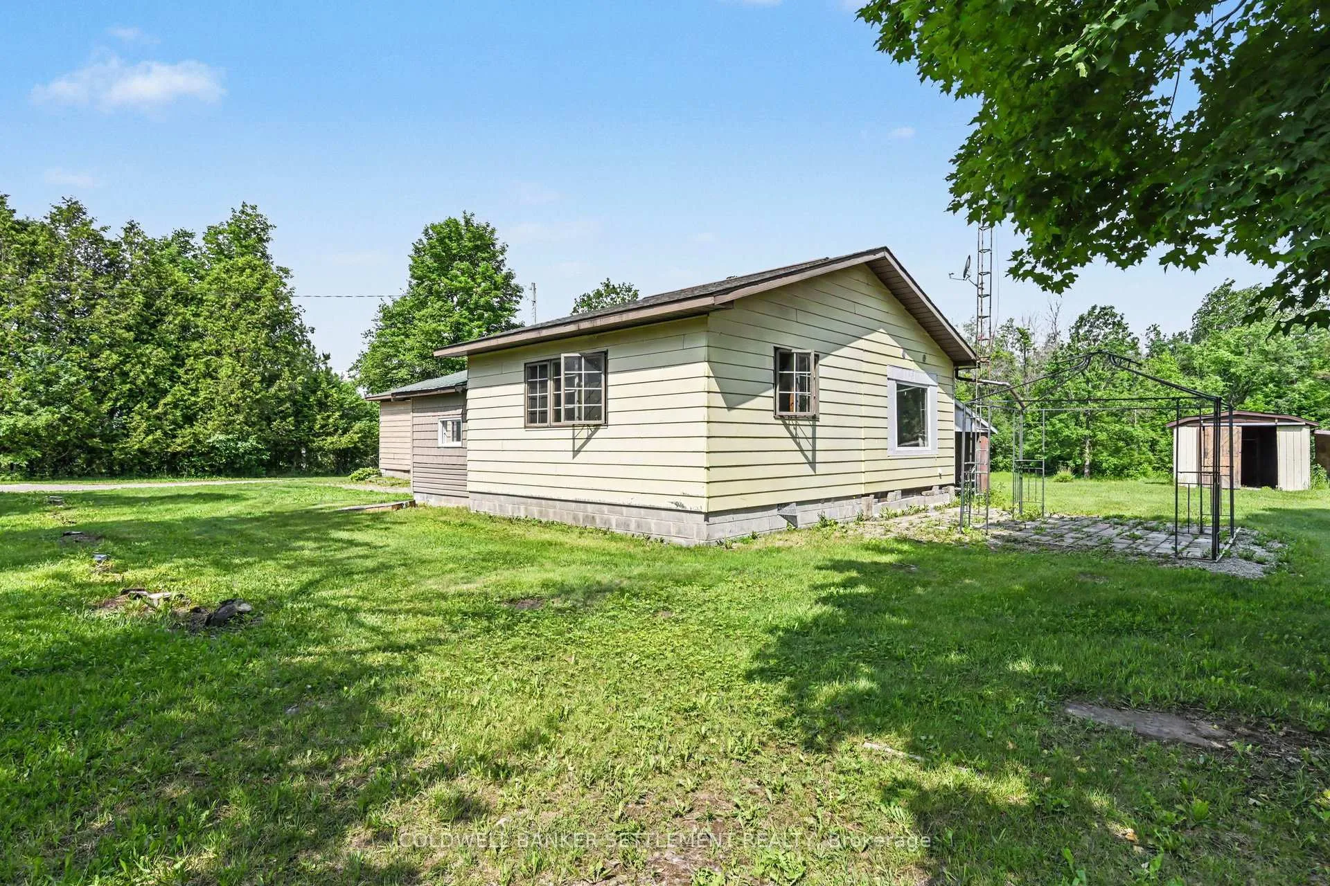 Photo 30 of 2394 Scotch Line Road, Tay Valley, Bathurst/Burgess & Sherbrooke (Bathurst) Twp — HOMEH
