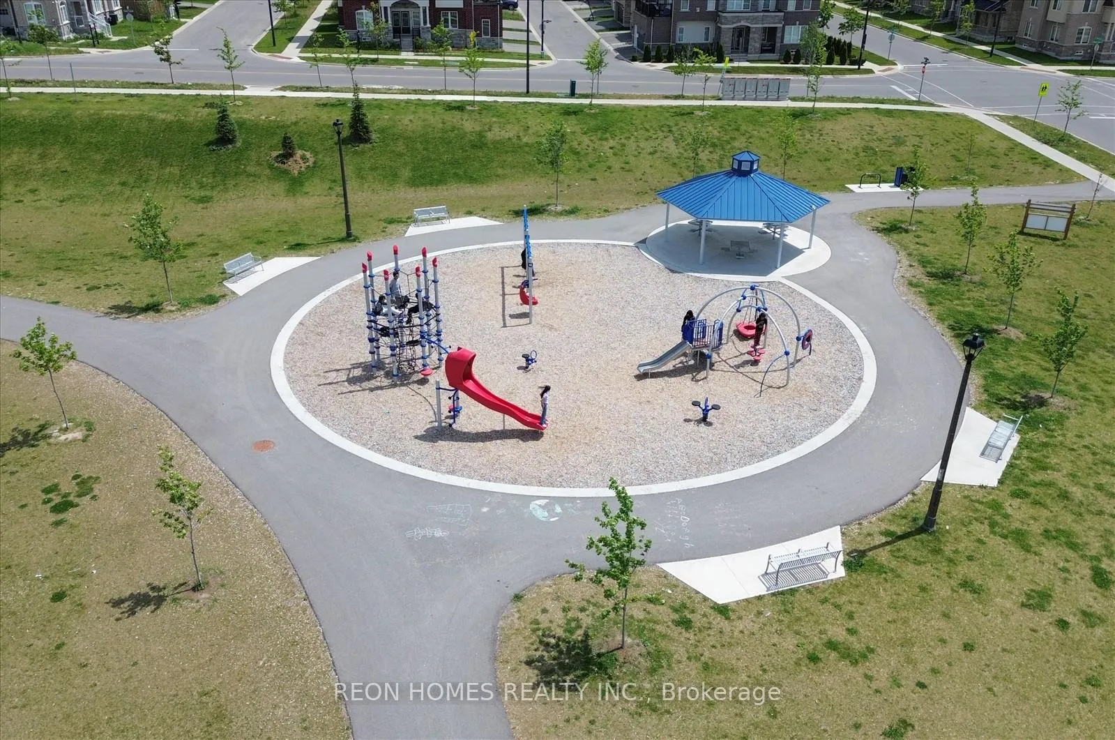 Photo 47 of 37 Raithby Crescent, Ajax, Central East — HOMEH