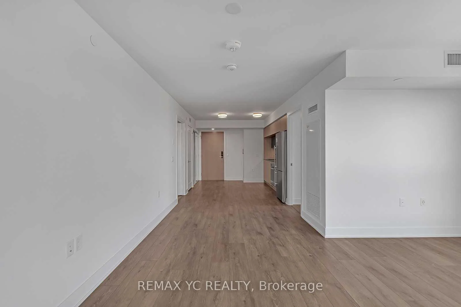 Photo 6 of Unit 3217, 585 Bloor Street E, Toronto, North St. James Town — HOMEH