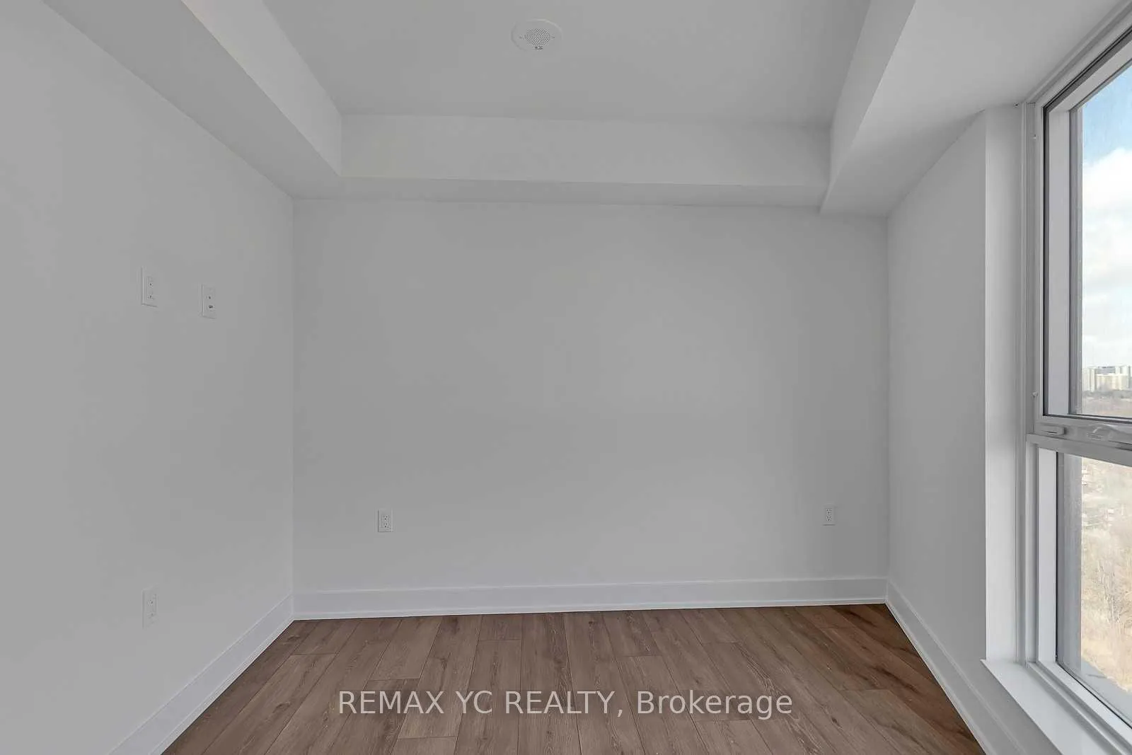 Photo 8 of Unit 3217, 585 Bloor Street E, Toronto, North St. James Town — HOMEH