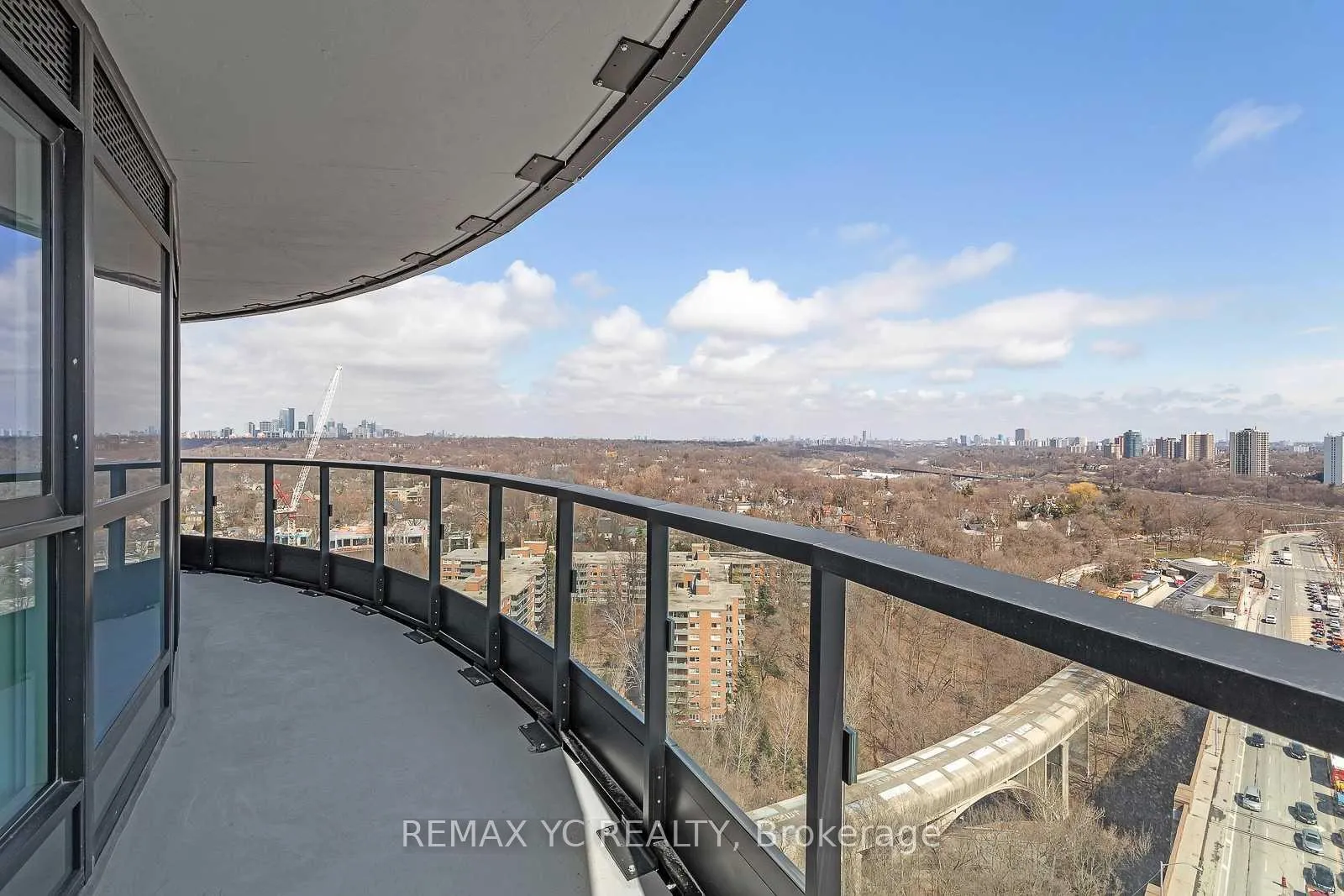 Photo 13 of Unit 3217, 585 Bloor Street E, Toronto, North St. James Town — HOMEH
