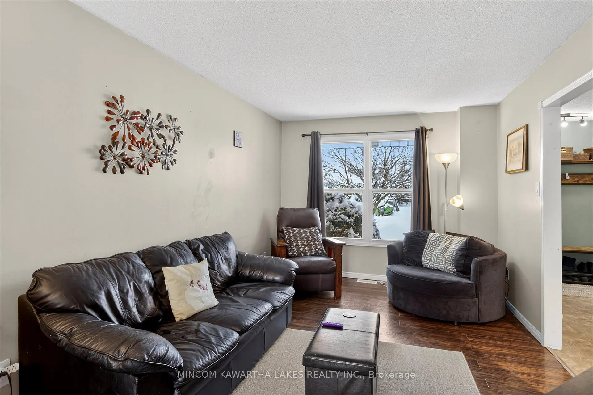 Photo 8 of 1221 Huntington Circle, Peterborough, Otonabee Ward 1 — HOMEH