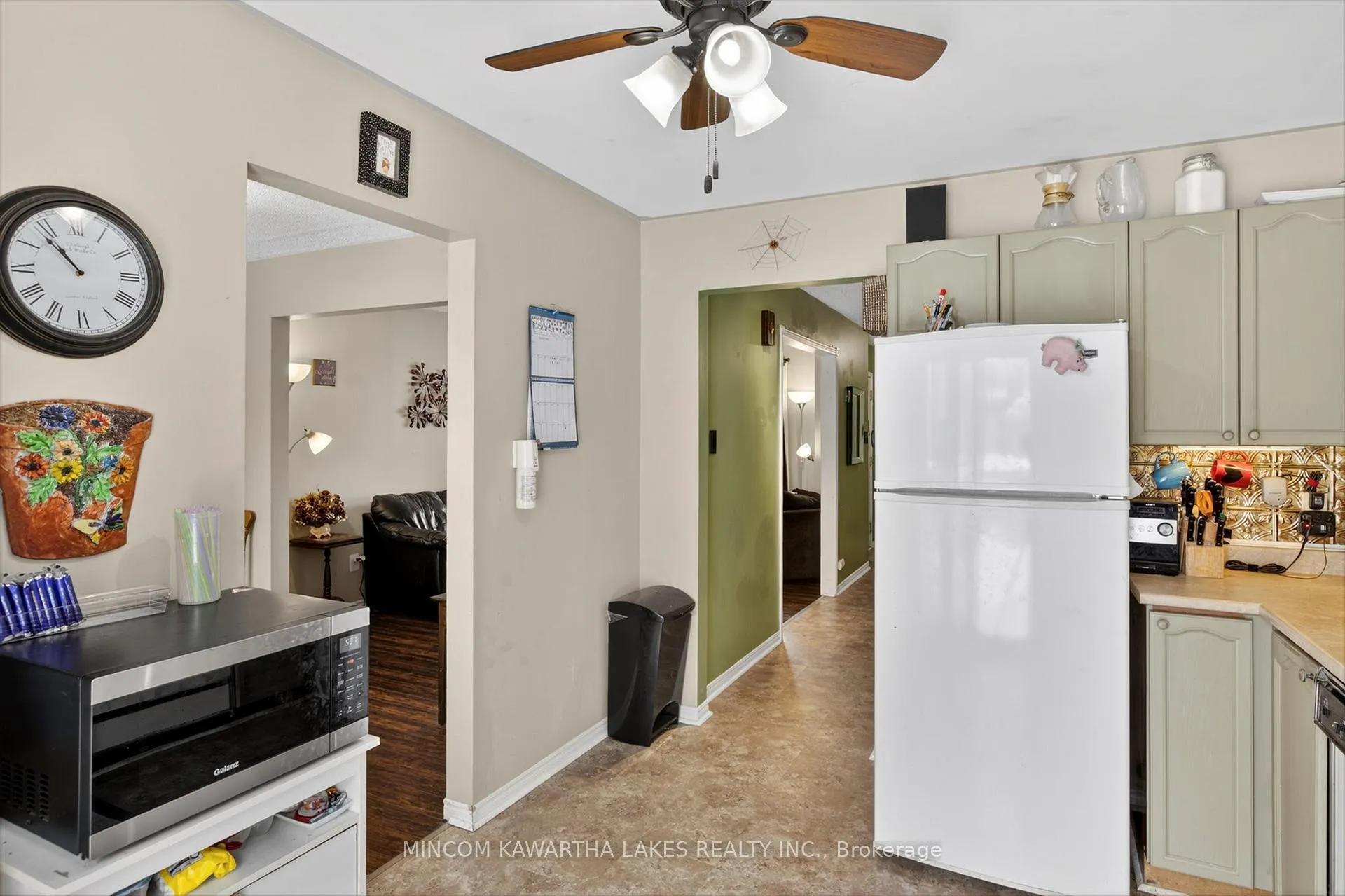 Photo 15 of 1221 Huntington Circle, Peterborough, Otonabee Ward 1 — HOMEH