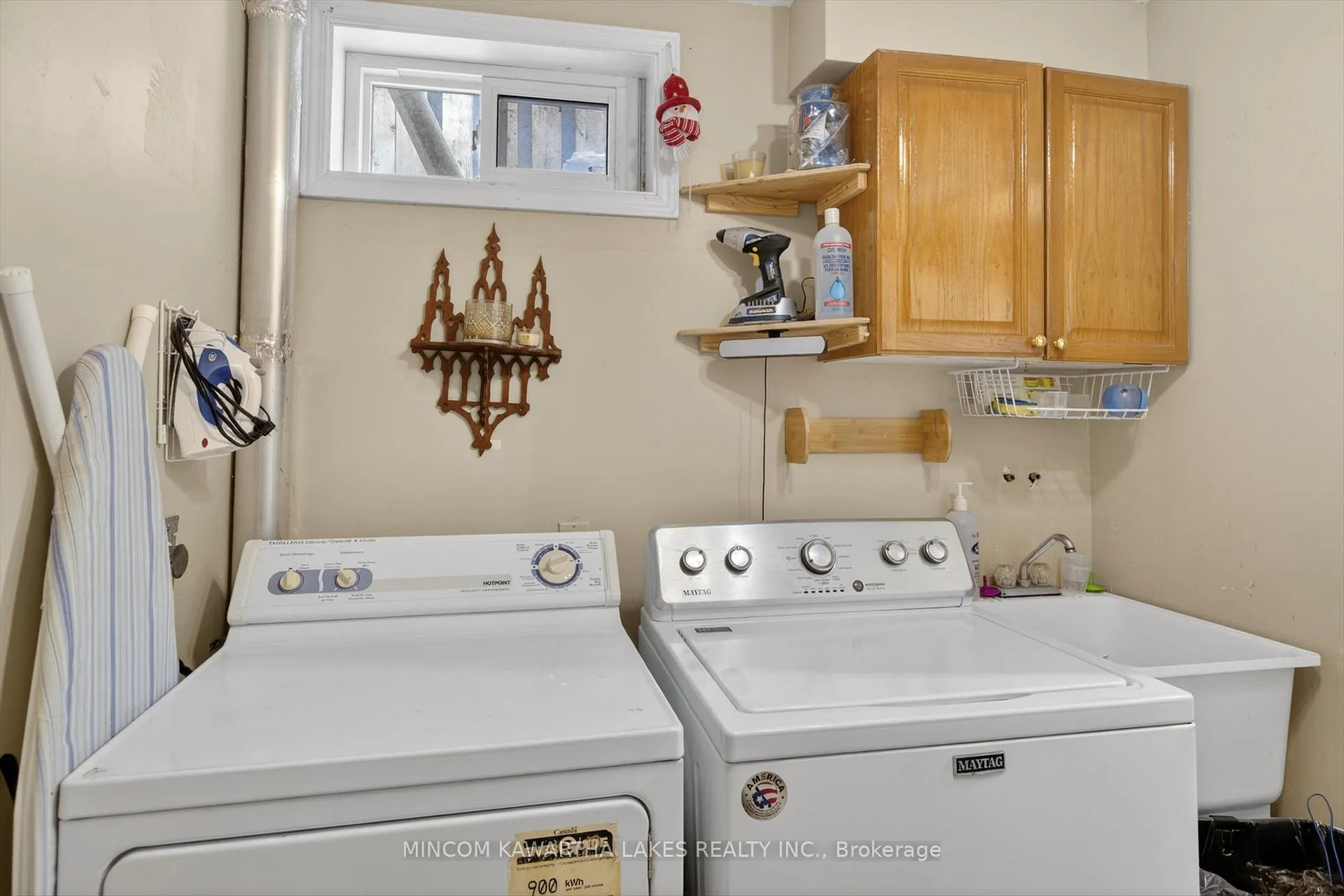 Photo 33 of 1221 Huntington Circle, Peterborough, Otonabee Ward 1 — HOMEH