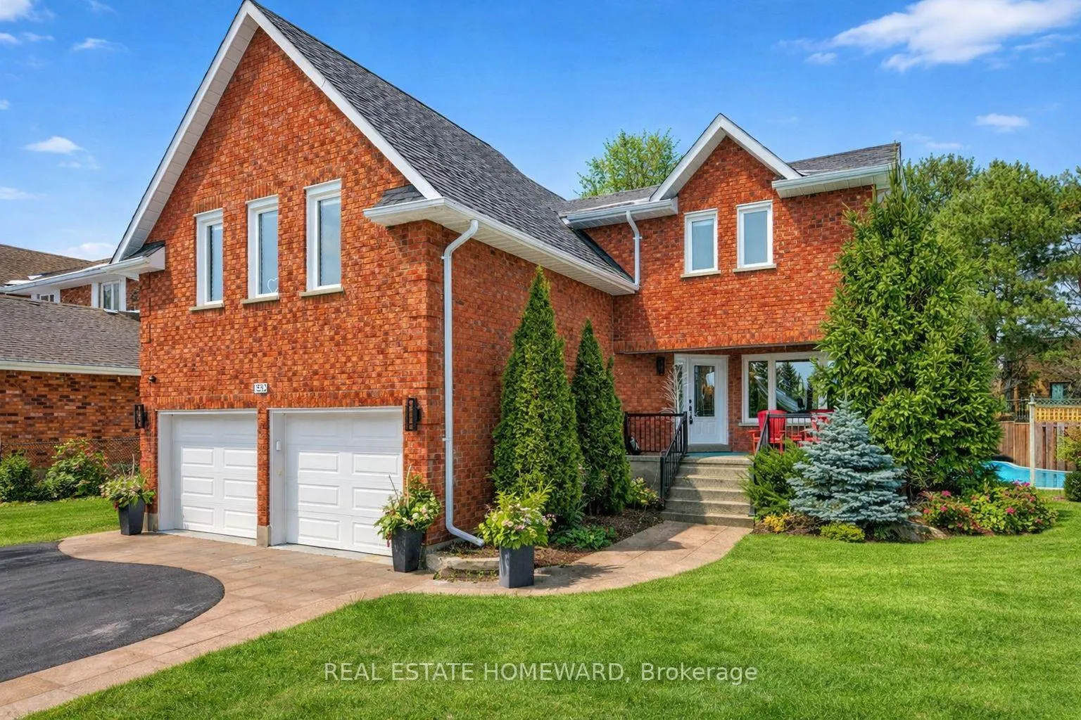 Photo 1 of 1530 Scollard Crescent, Peterborough, Ashburnham Ward 4 — HOMEH