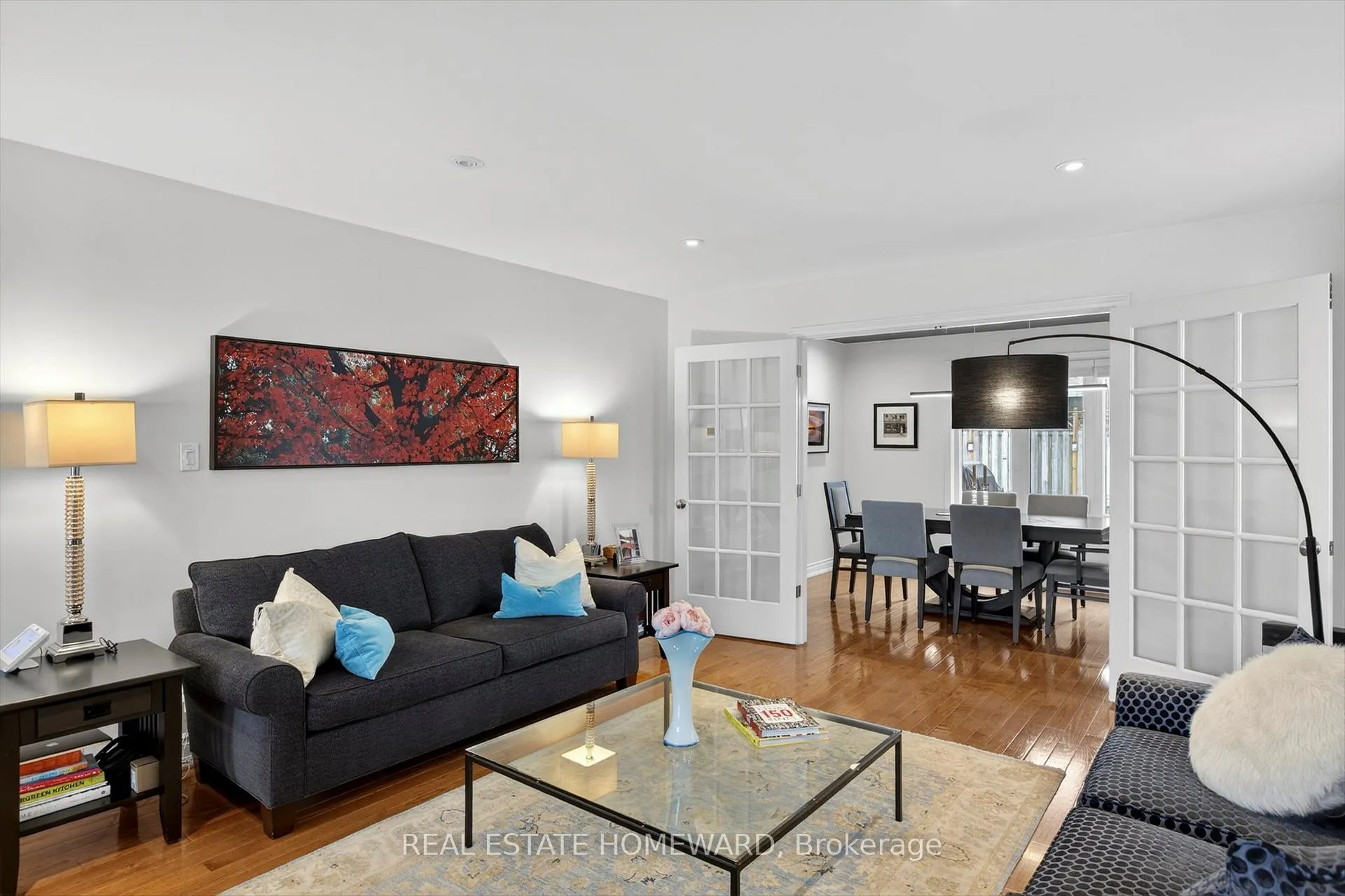 Photo 5 of 1530 Scollard Crescent, Peterborough, Ashburnham Ward 4 — HOMEH