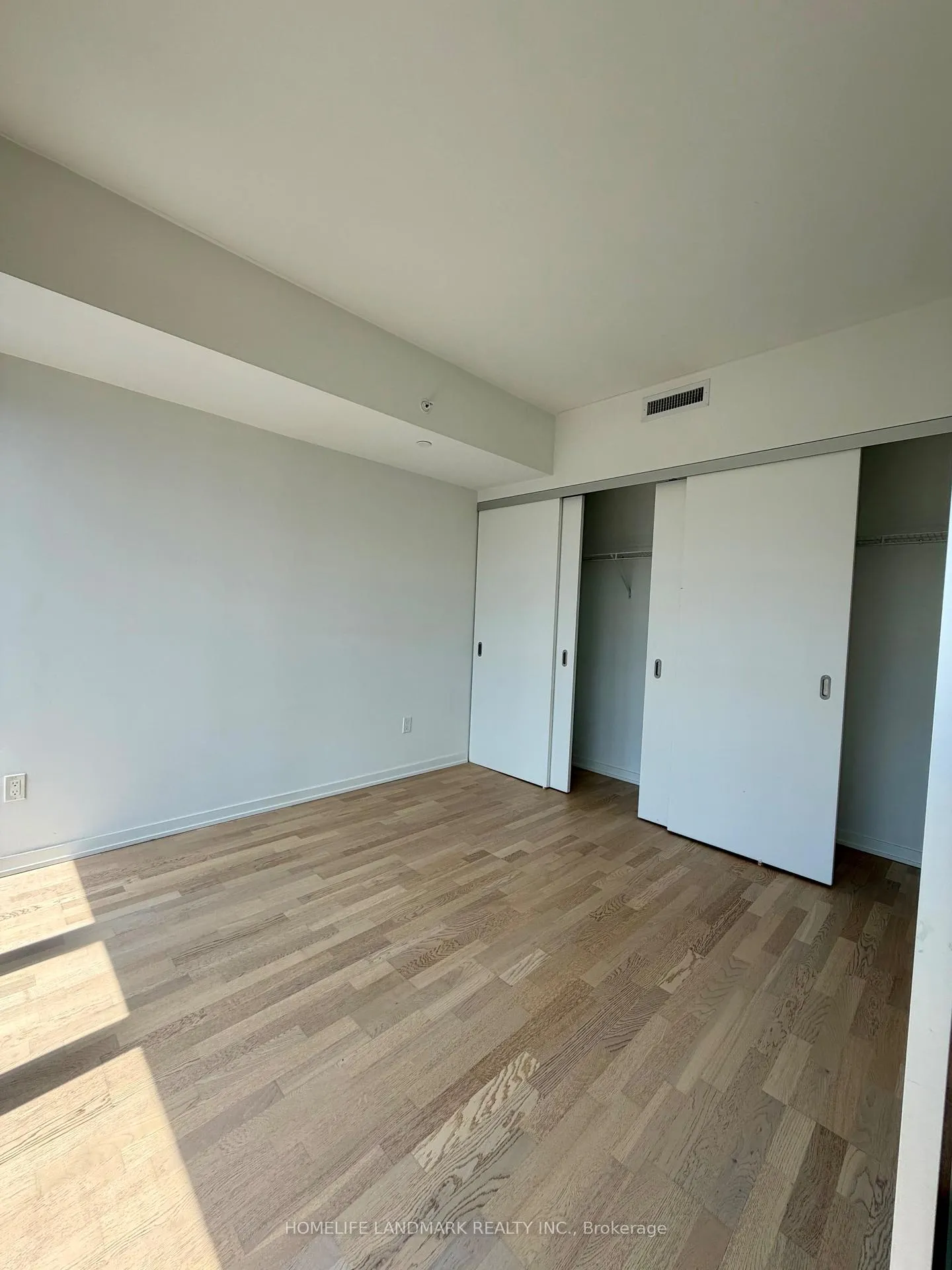 Photo 7 of Unit 1703, 60 Colborne Street, Toronto, Church-Yonge Corridor — HOMEH