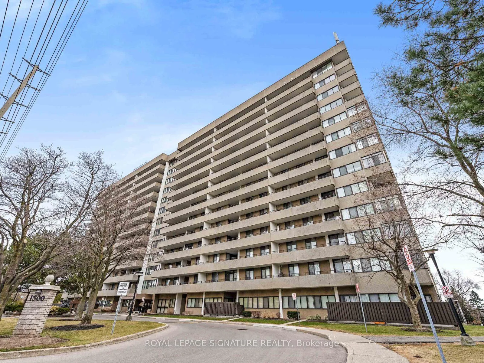 Front of Unit 1403, 1300 Mississauga Valley Boulevard