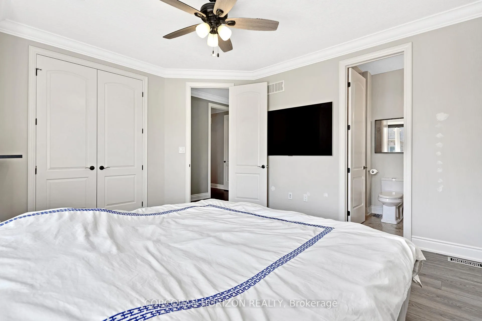 Photo 29 of Unit 8, 258 Edgewater Crescent, Kitchener, Grand River South — HOMEH