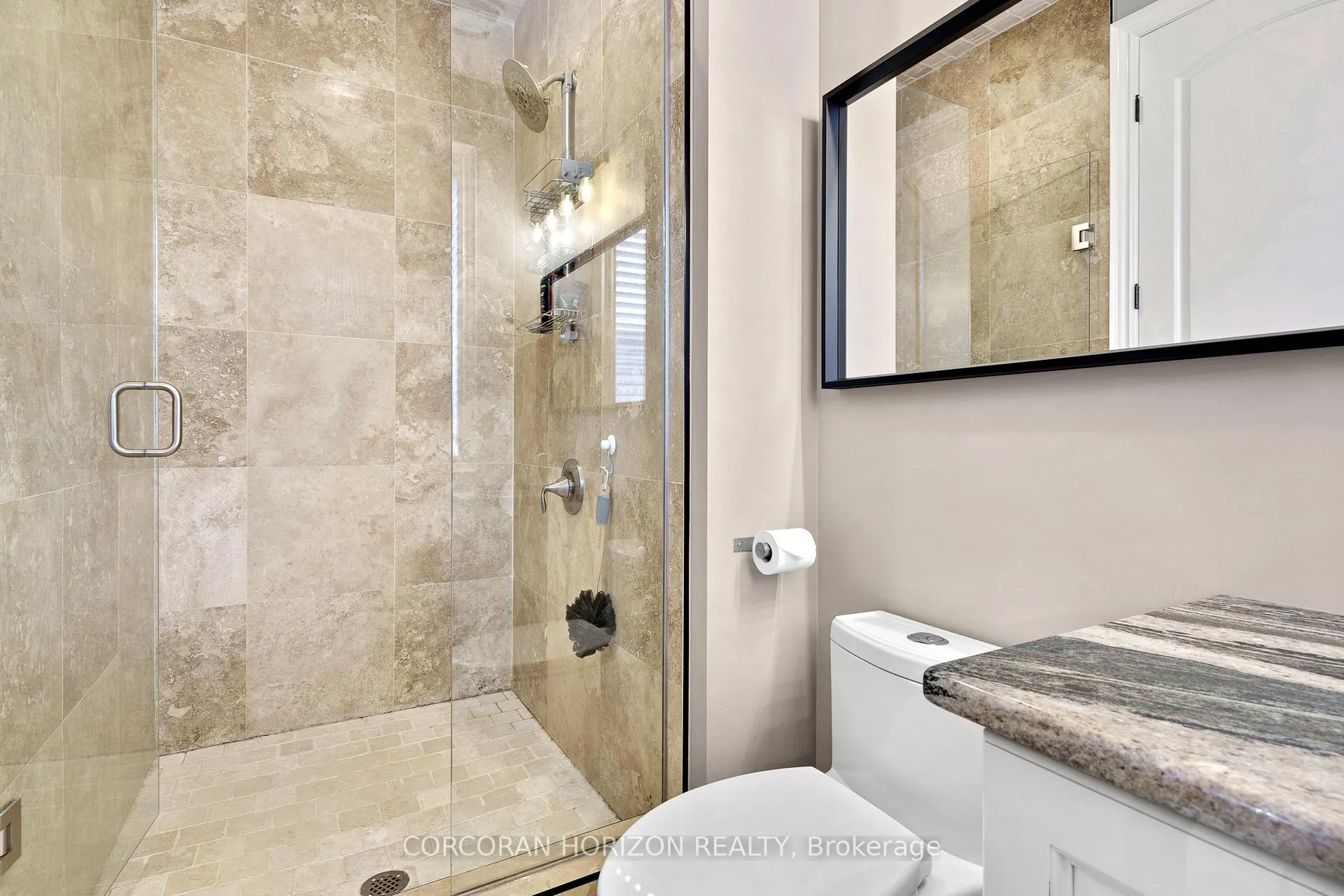 Photo 36 of Unit 8, 258 Edgewater Crescent, Kitchener, Grand River South — HOMEH