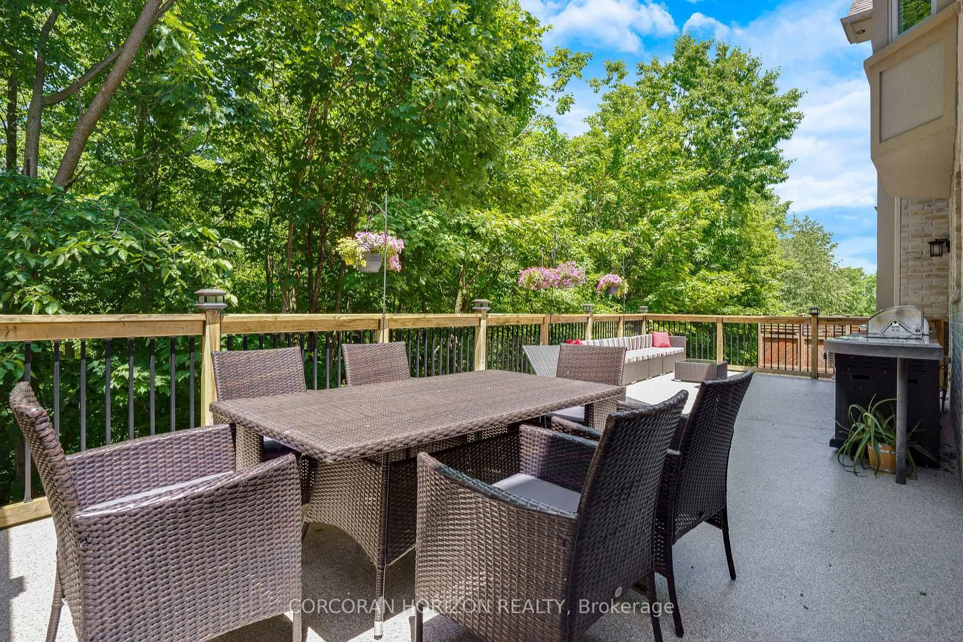 Photo 50 of Unit 8, 258 Edgewater Crescent, Kitchener, Grand River South — HOMEH