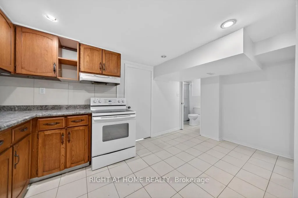 Photo 25 of 46 Sanatorium Road, Hamilton, Buchanan — HOMEH