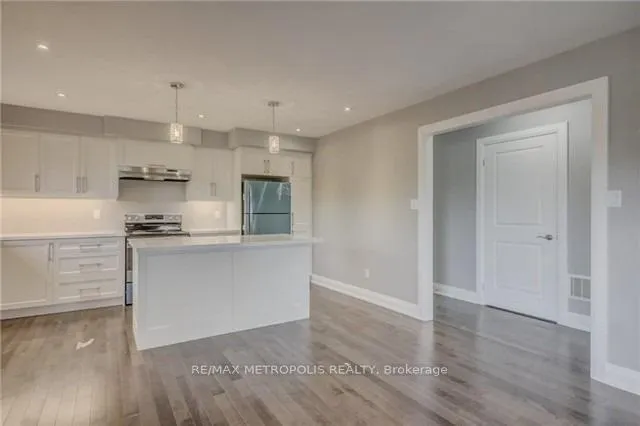 Photo 9 of Unit Upper, 86 Farewell Street, Oshawa, Donevan — HOMEH