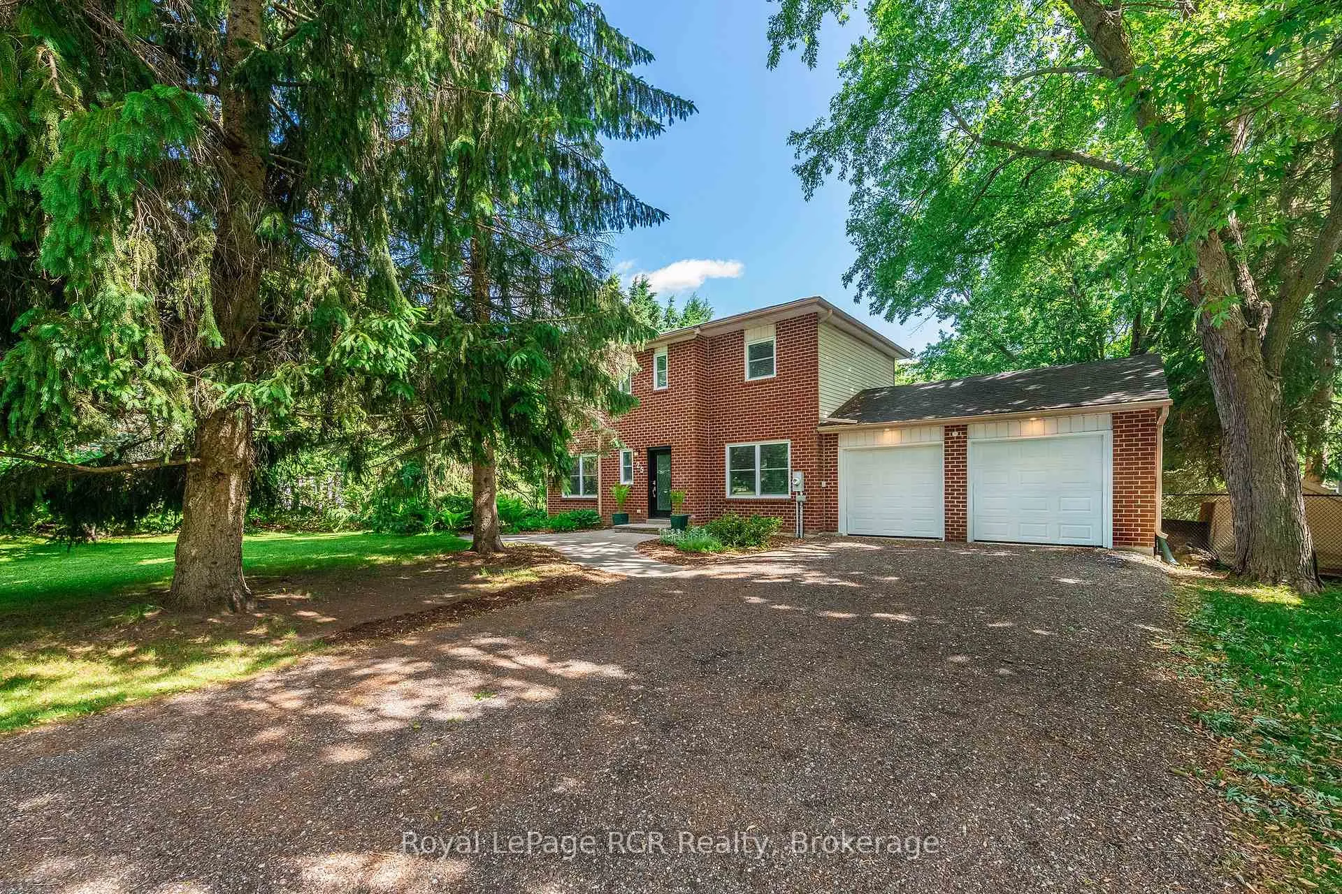 Photo 1 of 25 Agnes Street, Caledon, Alton — HOMEH