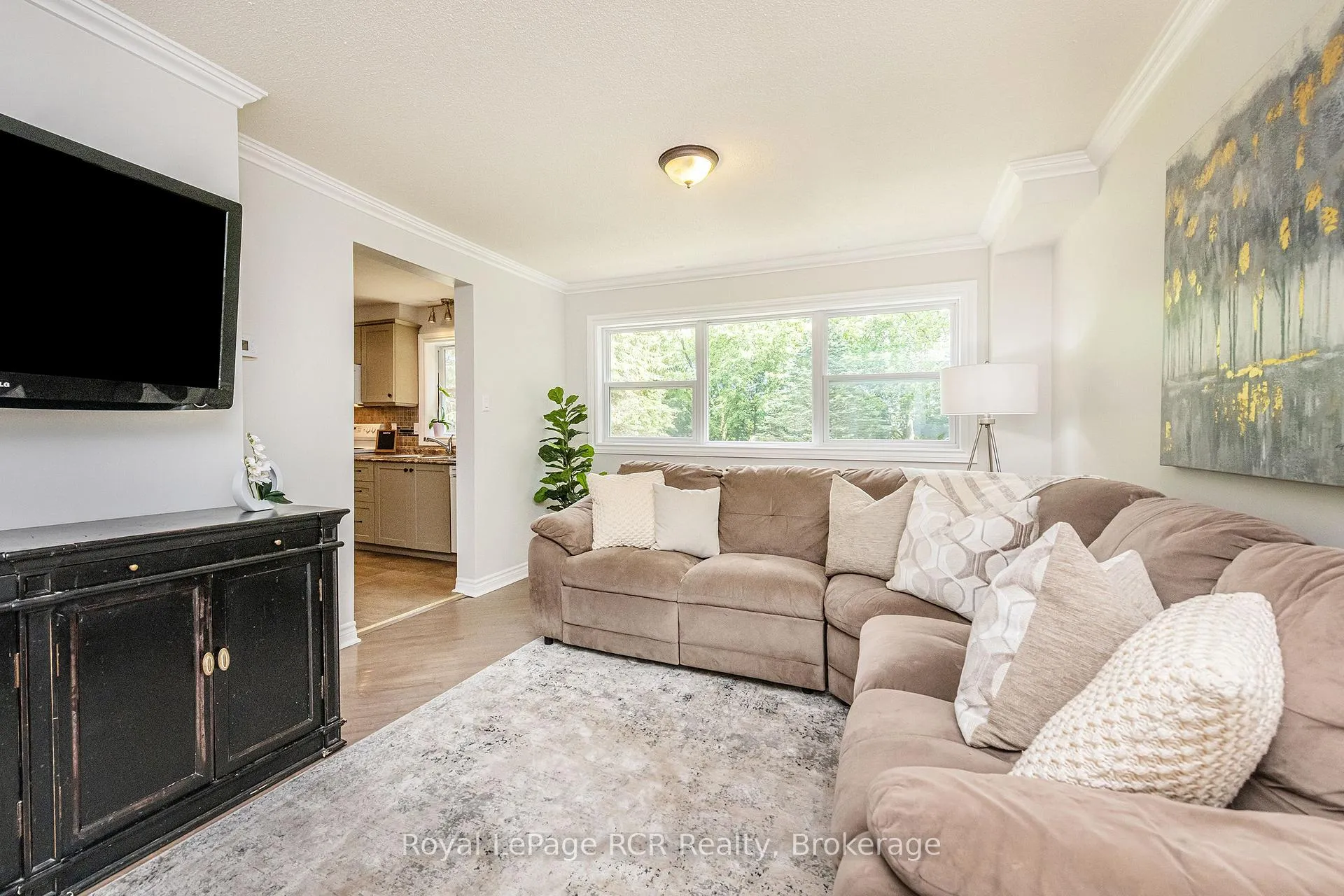Photo 8 of 25 Agnes Street, Caledon, Alton — HOMEH