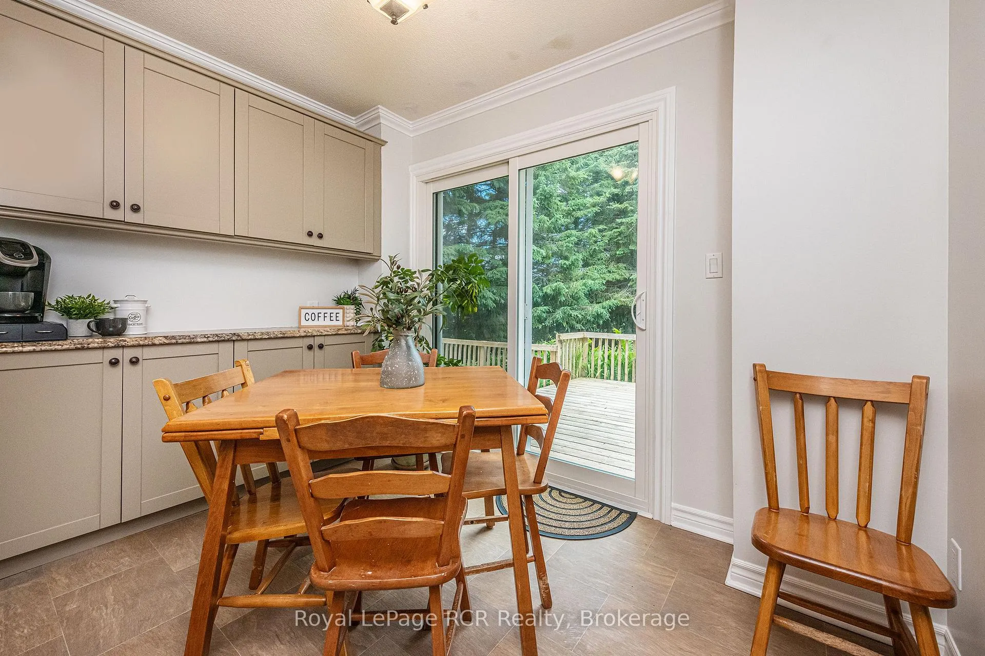 Photo 16 of 25 Agnes Street, Caledon, Alton — HOMEH