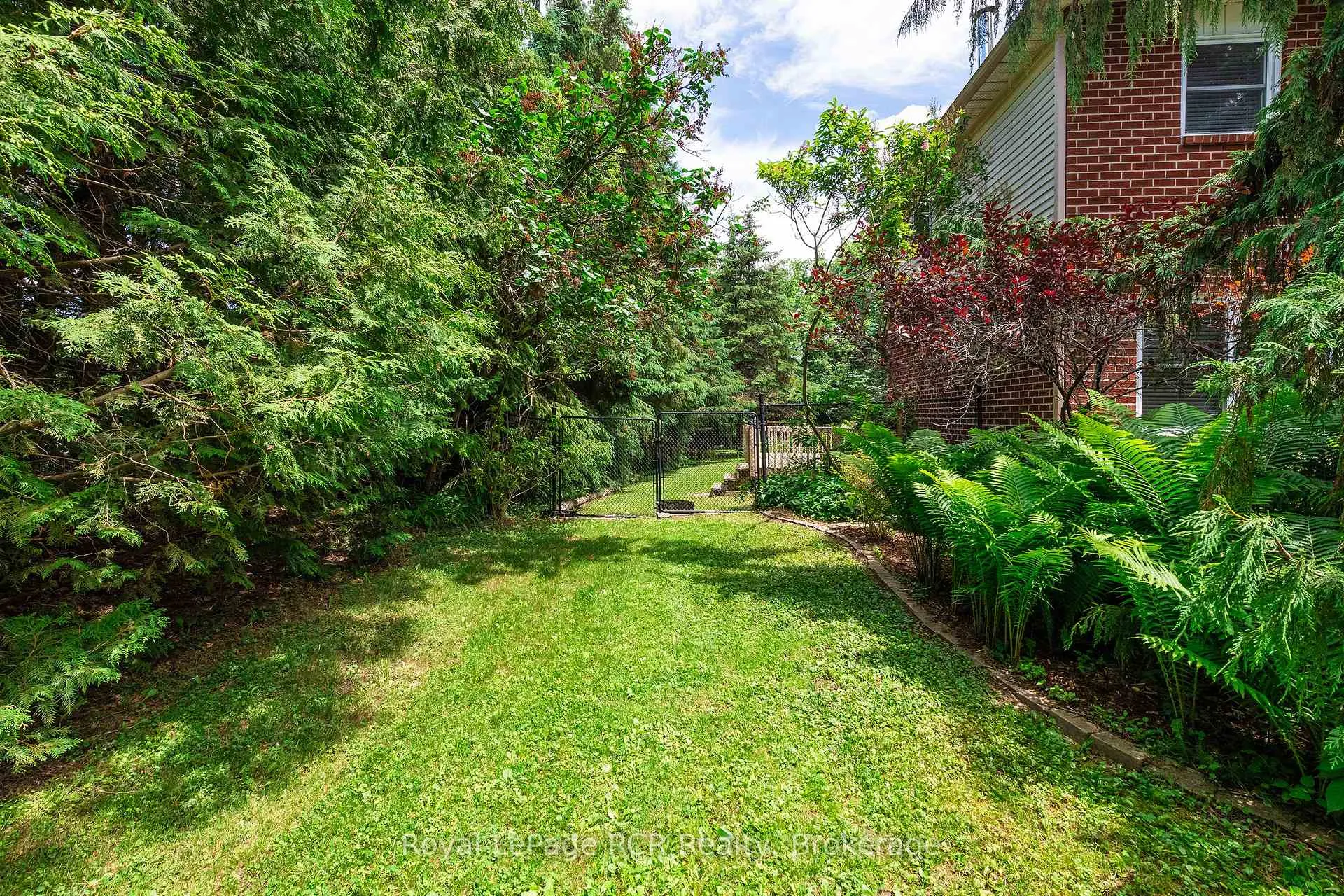 Photo 38 of 25 Agnes Street, Caledon, Alton — HOMEH