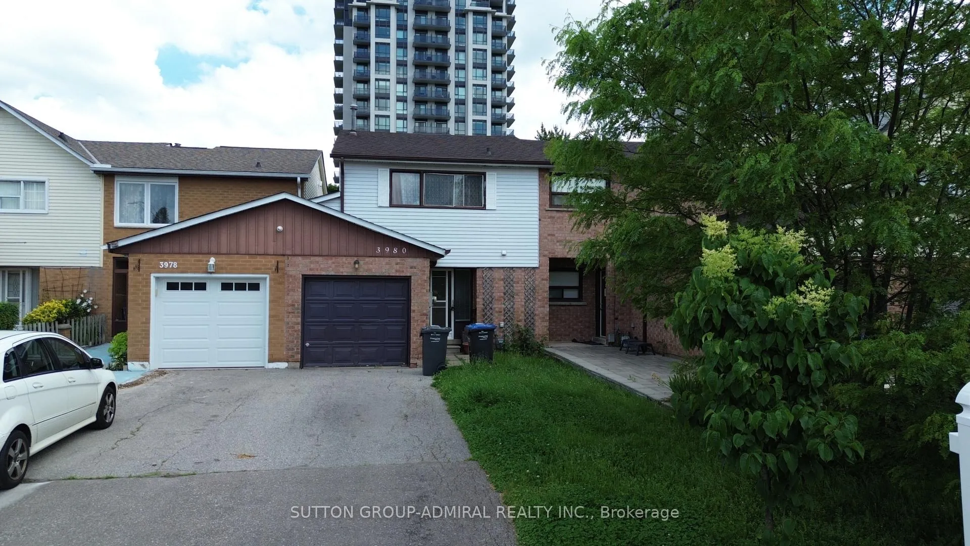 Photo 2 of 3980 Bishopstoke Lane, Mississauga, Rathwood — HOMEH