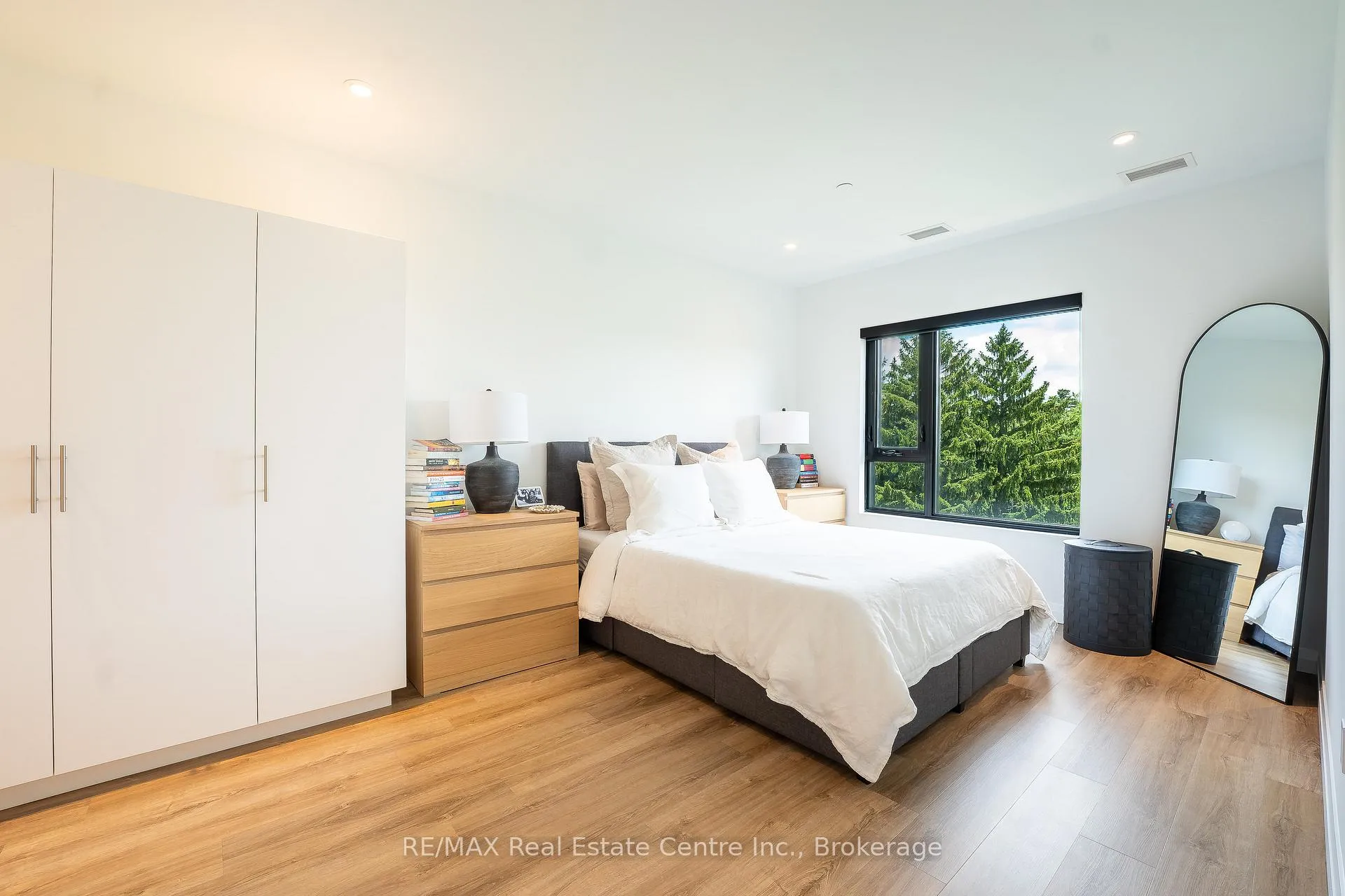 Photo 10 of Unit 615, 525 New Dundee Road, Kitchener — HOMEH