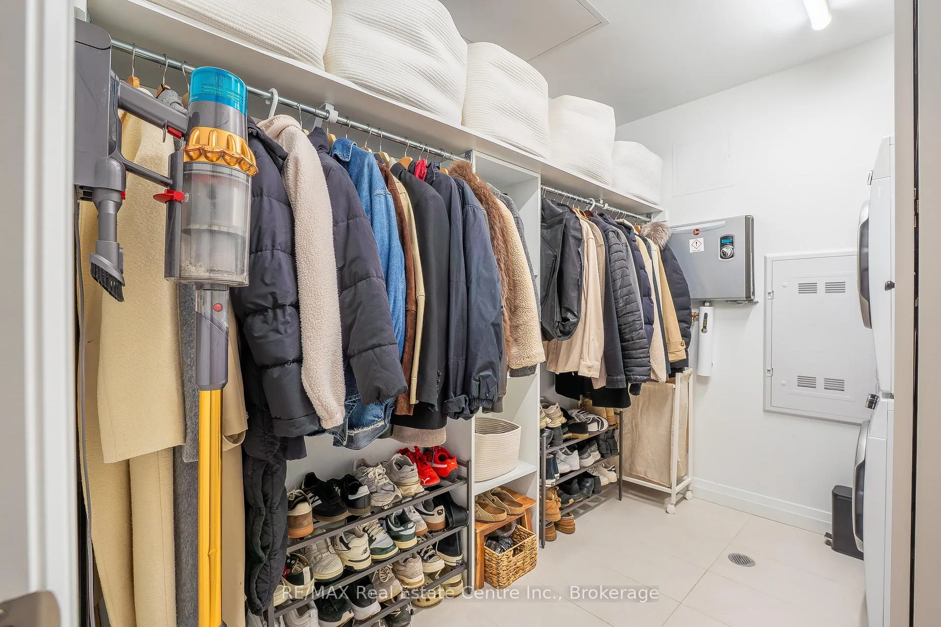Photo 15 of Unit 615, 525 New Dundee Road, Kitchener — HOMEH