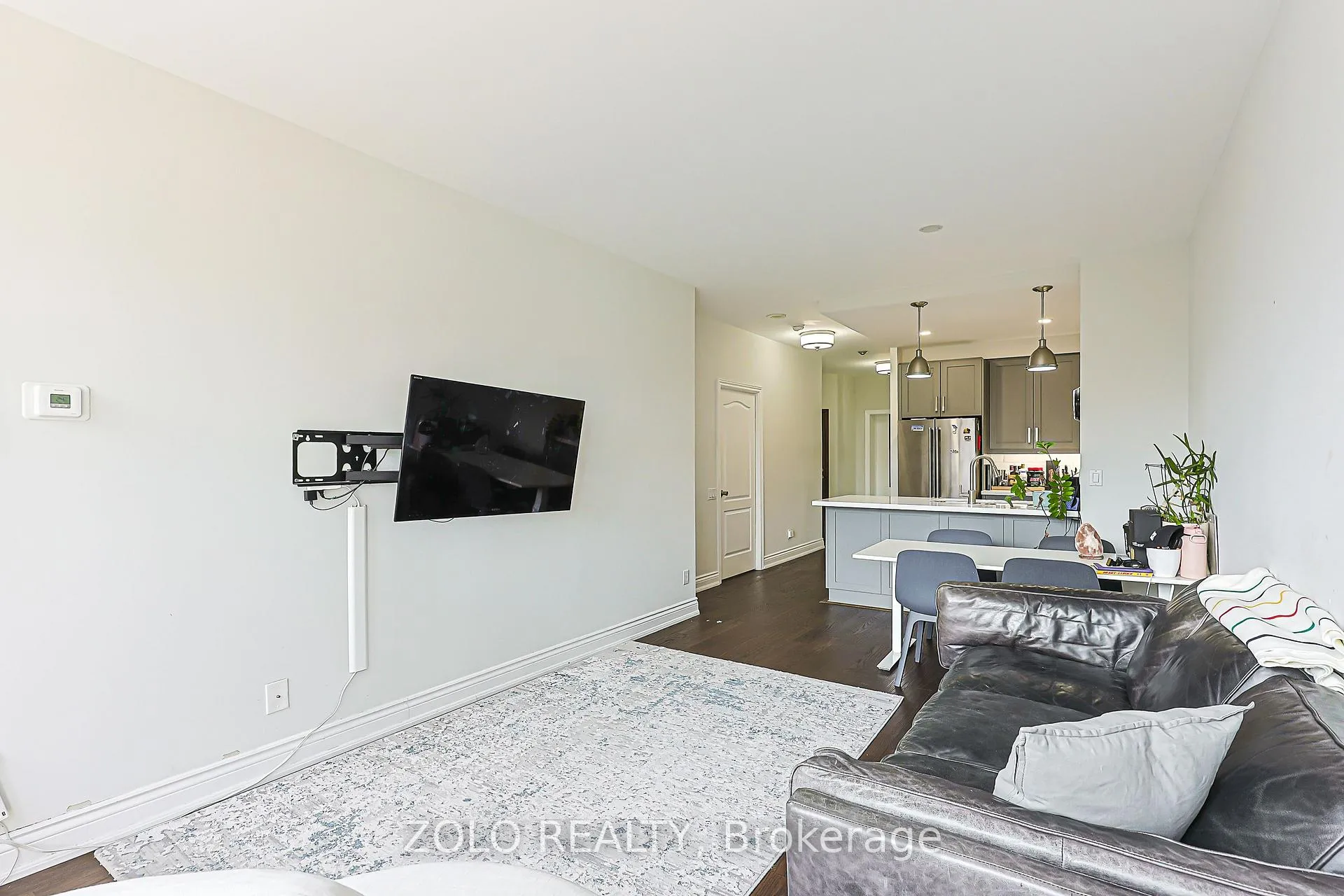 Photo 10 of Unit 610, 555 Yonge Street, Toronto, Church-Yonge Corridor — HOMEH