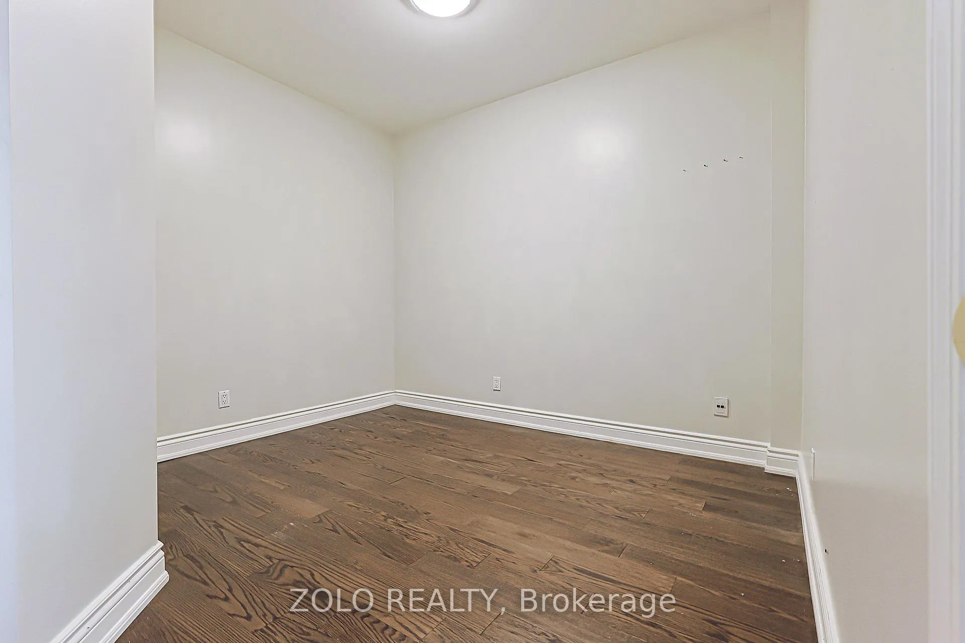 Photo 17 of Unit 610, 555 Yonge Street, Toronto, Church-Yonge Corridor — HOMEH
